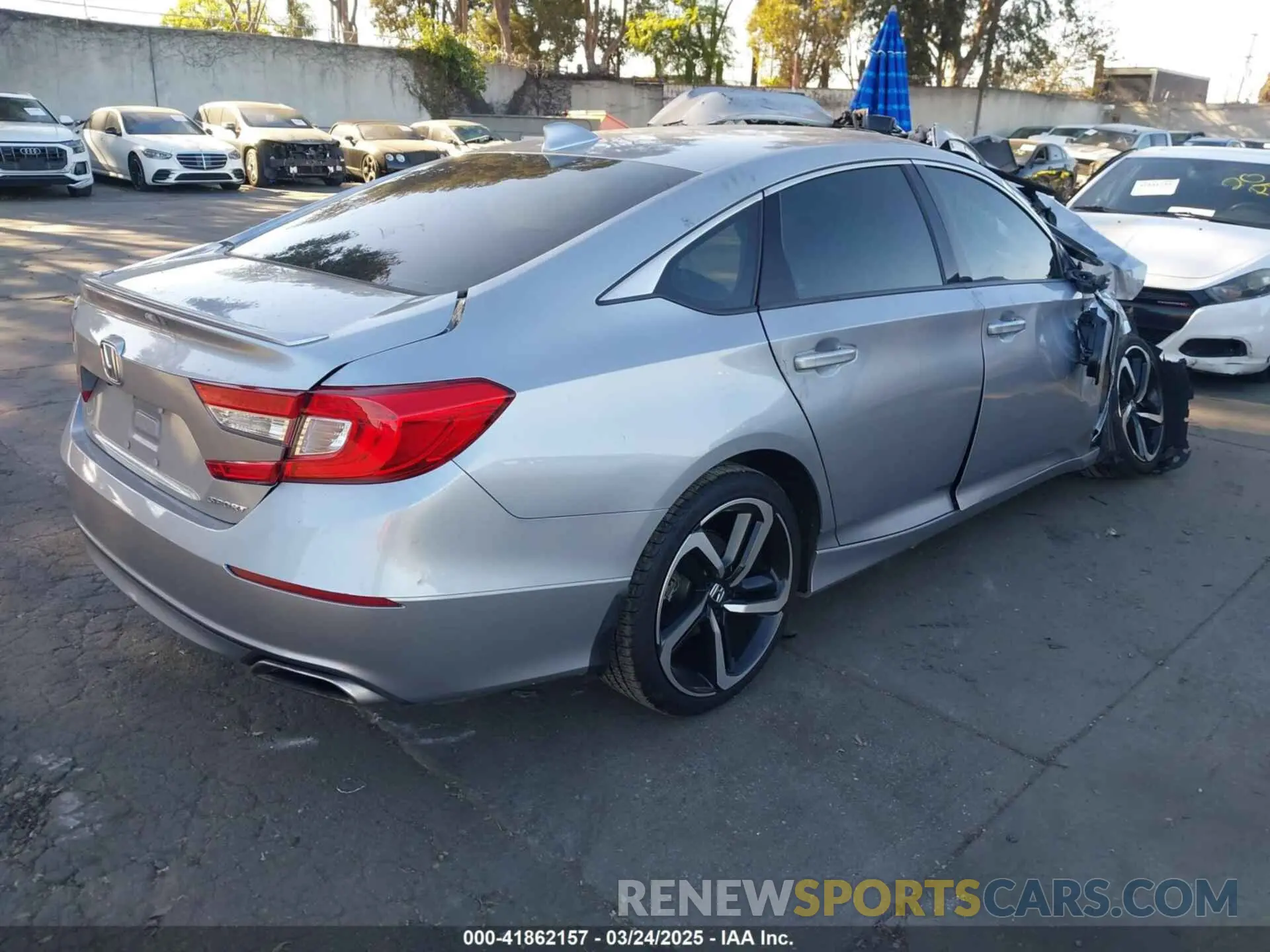 4 fotografías del automóvil dañado 1HGCV1F33LA125497 HONDA ACCORD 2020