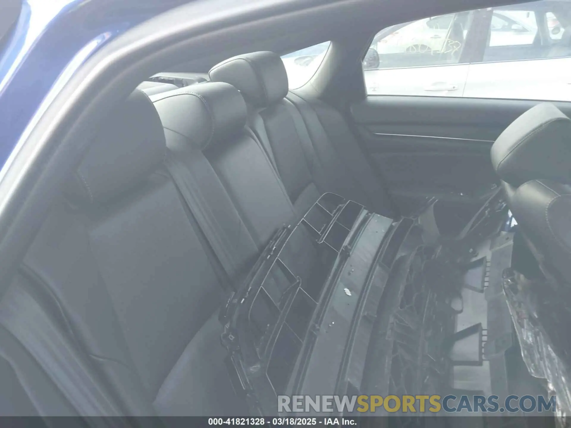8 fotografías del automóvil dañado 1HGCV1F33LA145572 HONDA ACCORD 2020