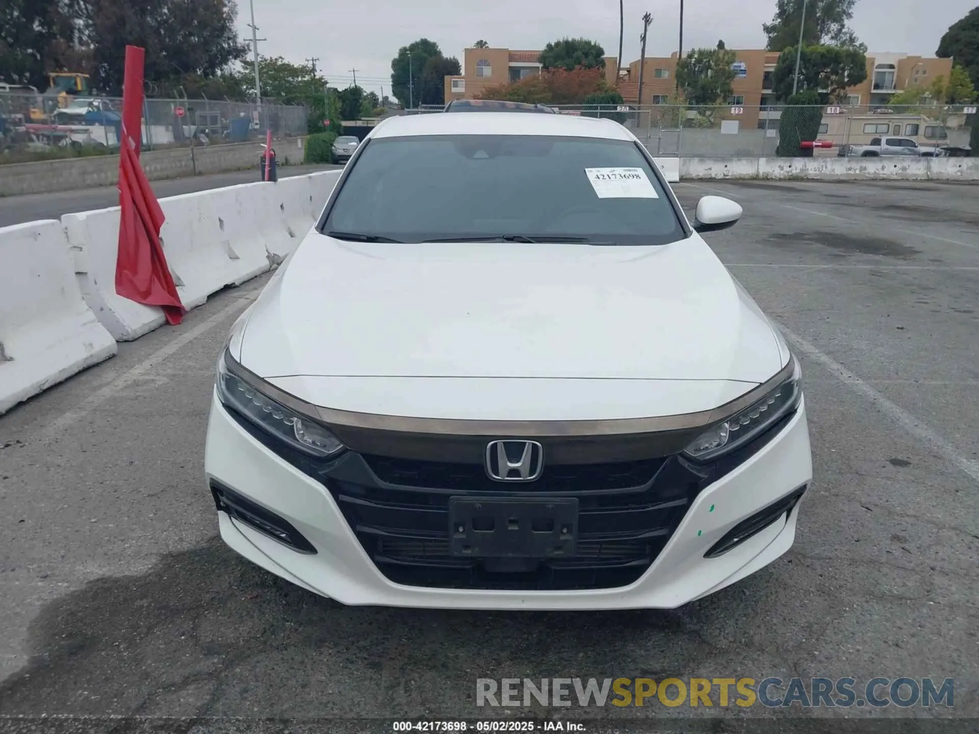 13 fotografías del automóvil dañado 1HGCV1F34LA090257 HONDA ACCORD 2020