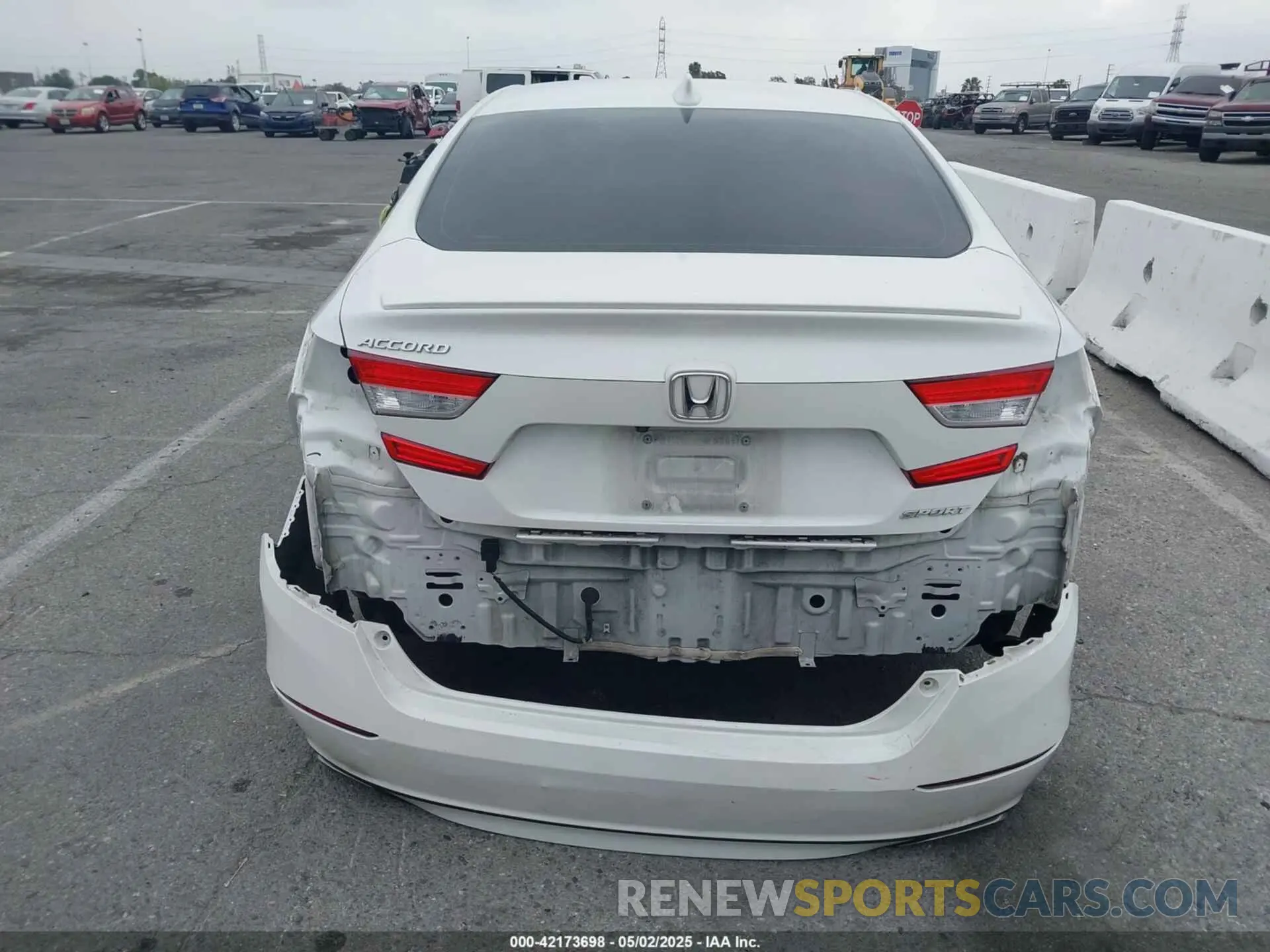 17 fotografías del automóvil dañado 1HGCV1F34LA090257 HONDA ACCORD 2020