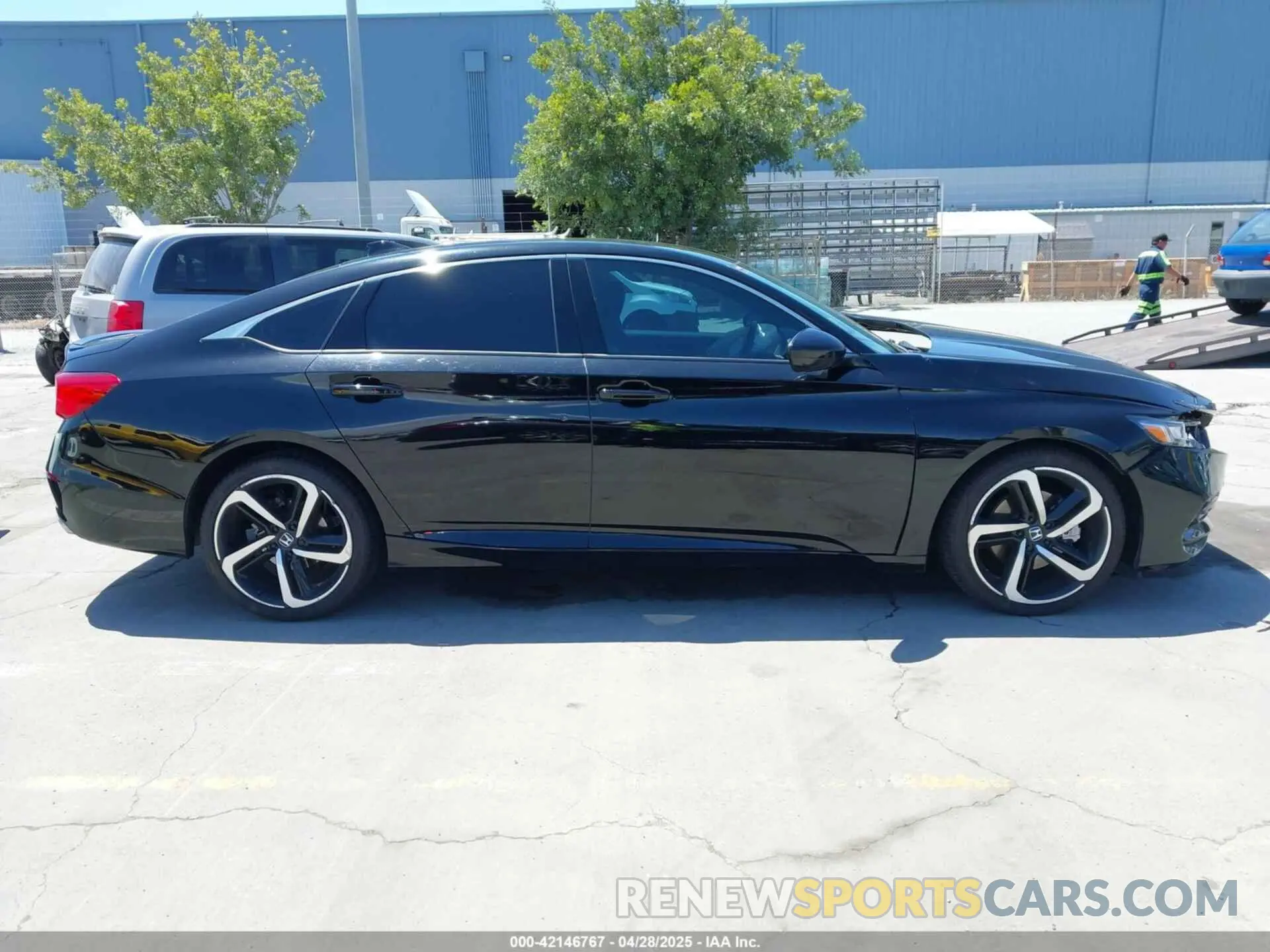 13 fotografías del automóvil dañado 1HGCV1F34LA129915 HONDA ACCORD 2020