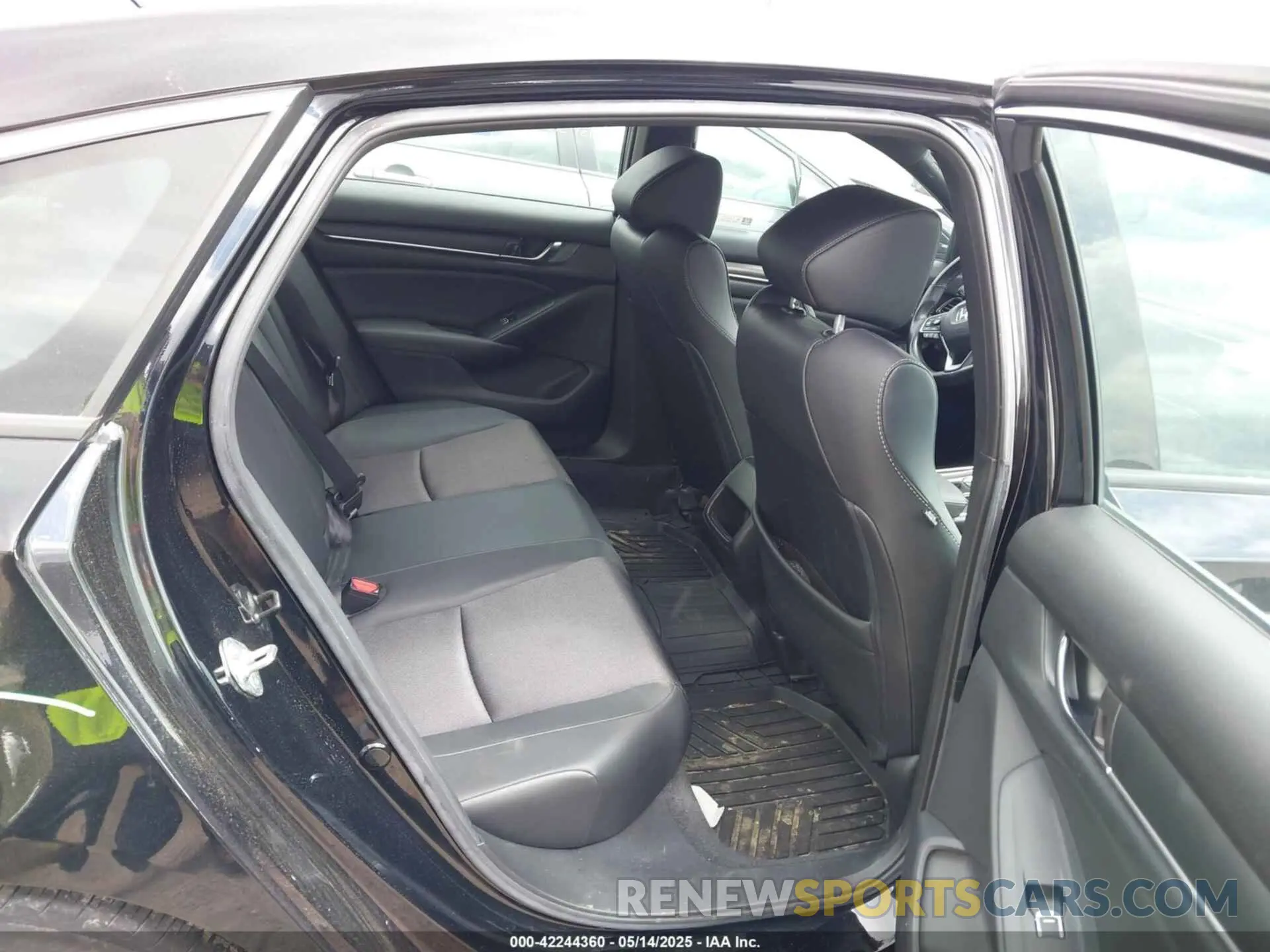8 fotografías del automóvil dañado 1HGCV1F34LA156693 HONDA ACCORD 2020