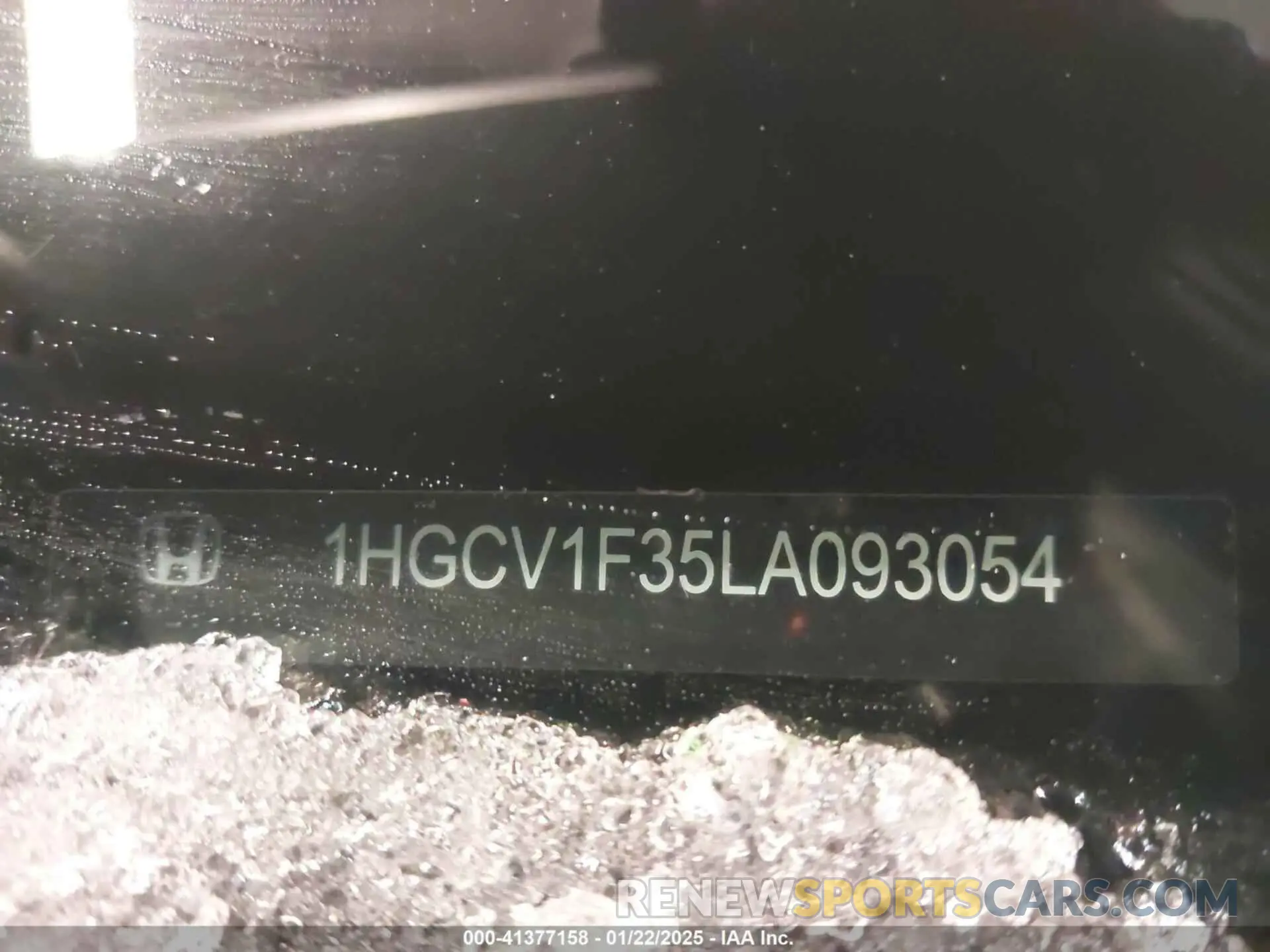 19 fotografías del automóvil dañado 1HGCV1F35LA093054 HONDA ACCORD 2020