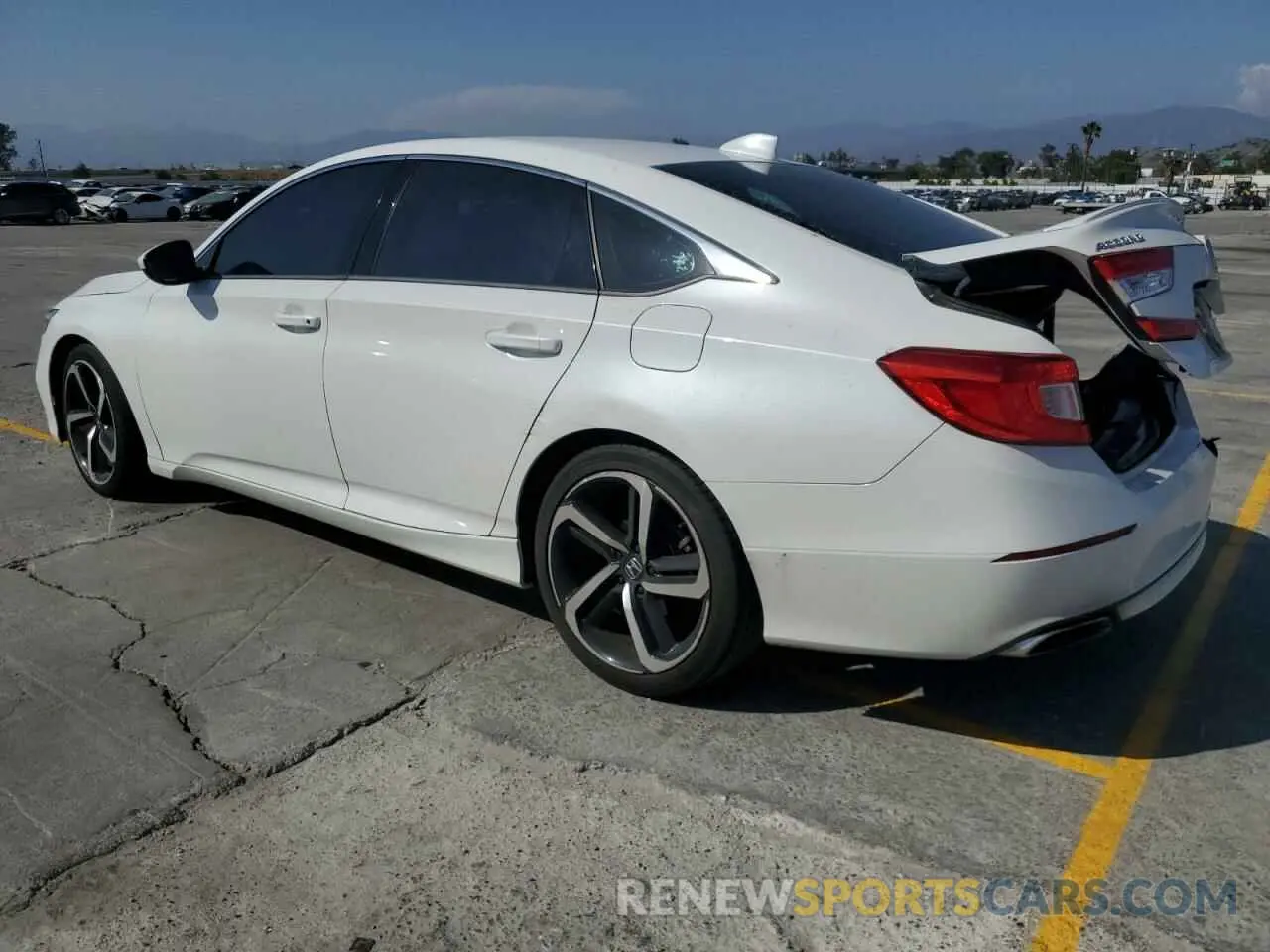 2 fotografías del automóvil dañado 1HGCV1F36LA056448 HONDA ACCORD 2020