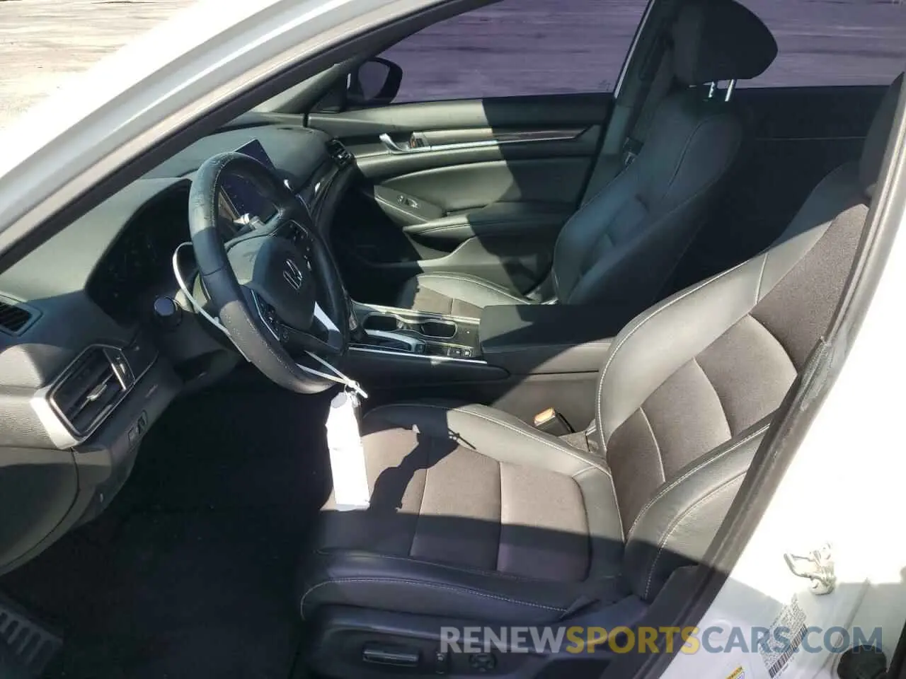 7 fotografías del automóvil dañado 1HGCV1F36LA056448 HONDA ACCORD 2020