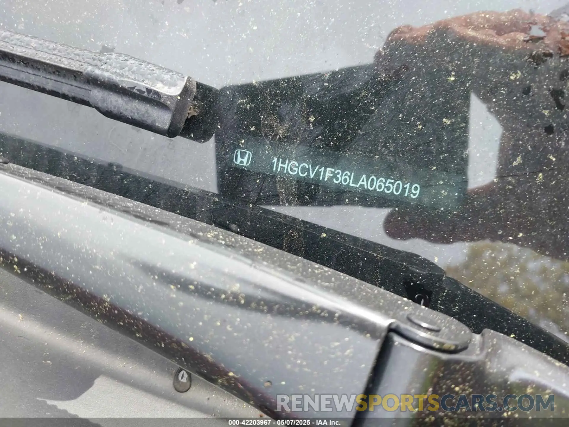 17 fotografías del automóvil dañado 1HGCV1F36LA065019 HONDA ACCORD 2020