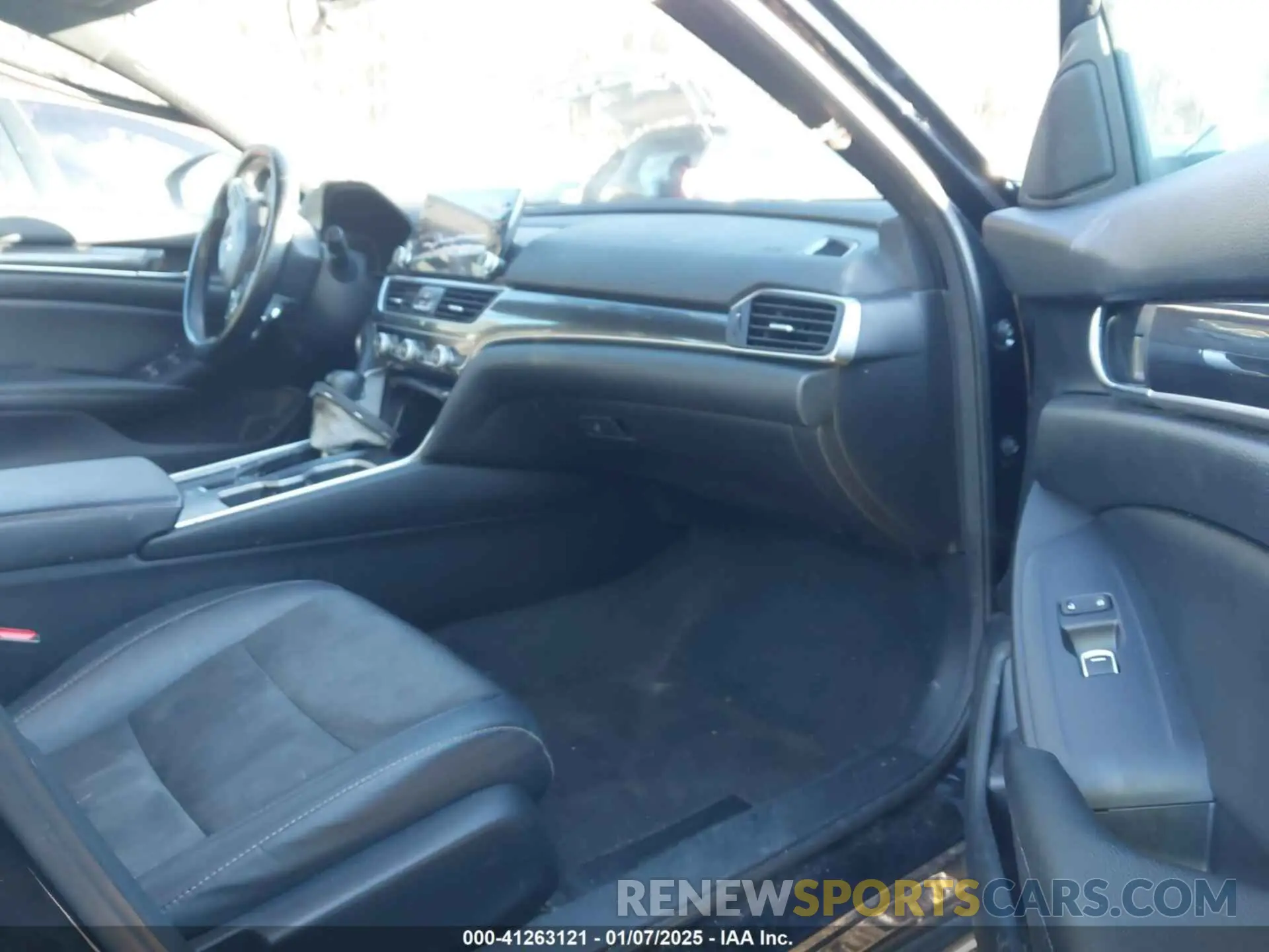 5 fotografías del automóvil dañado 1HGCV1F36LA156436 HONDA ACCORD 2020