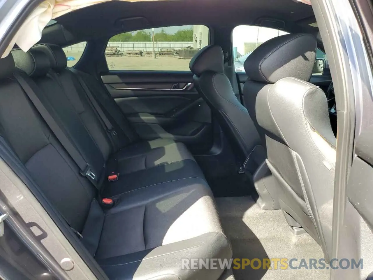 10 fotografías del automóvil dañado 1HGCV1F37LA083464 HONDA ACCORD 2020