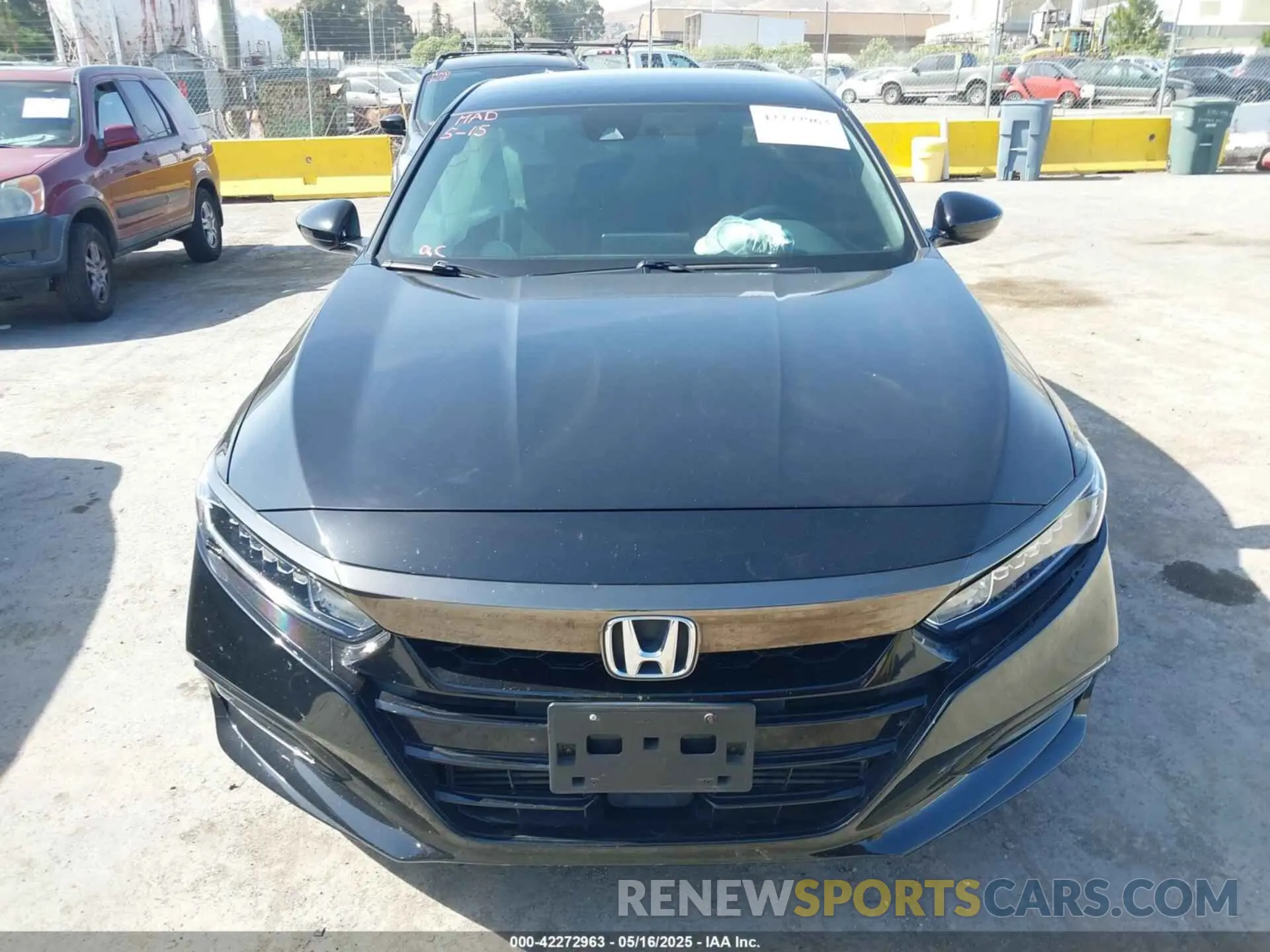 11 fotografías del automóvil dañado 1HGCV1F38LA058038 HONDA ACCORD 2020