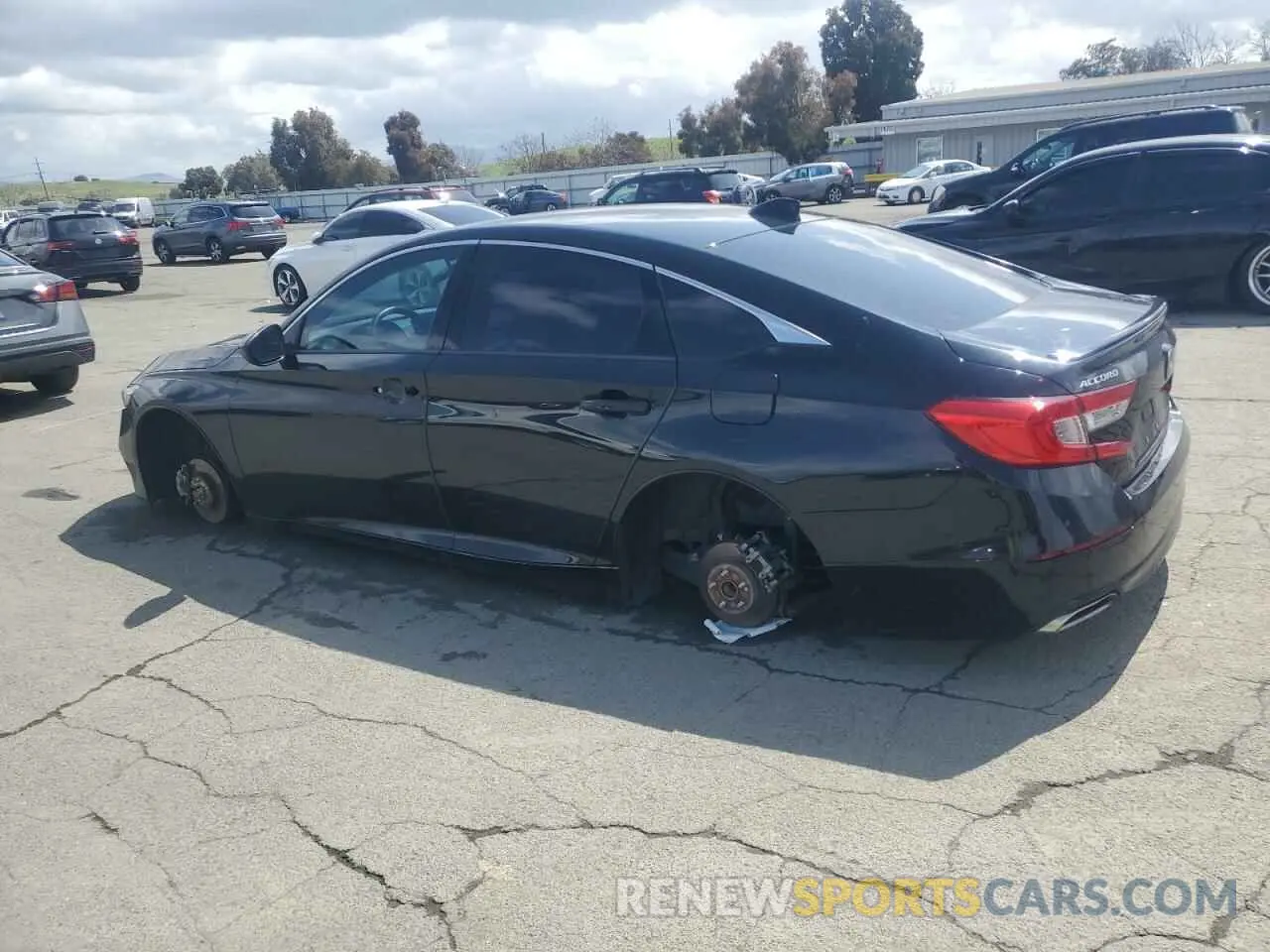 2 fotografías del automóvil dañado 1HGCV1F38LA073770 HONDA ACCORD 2020