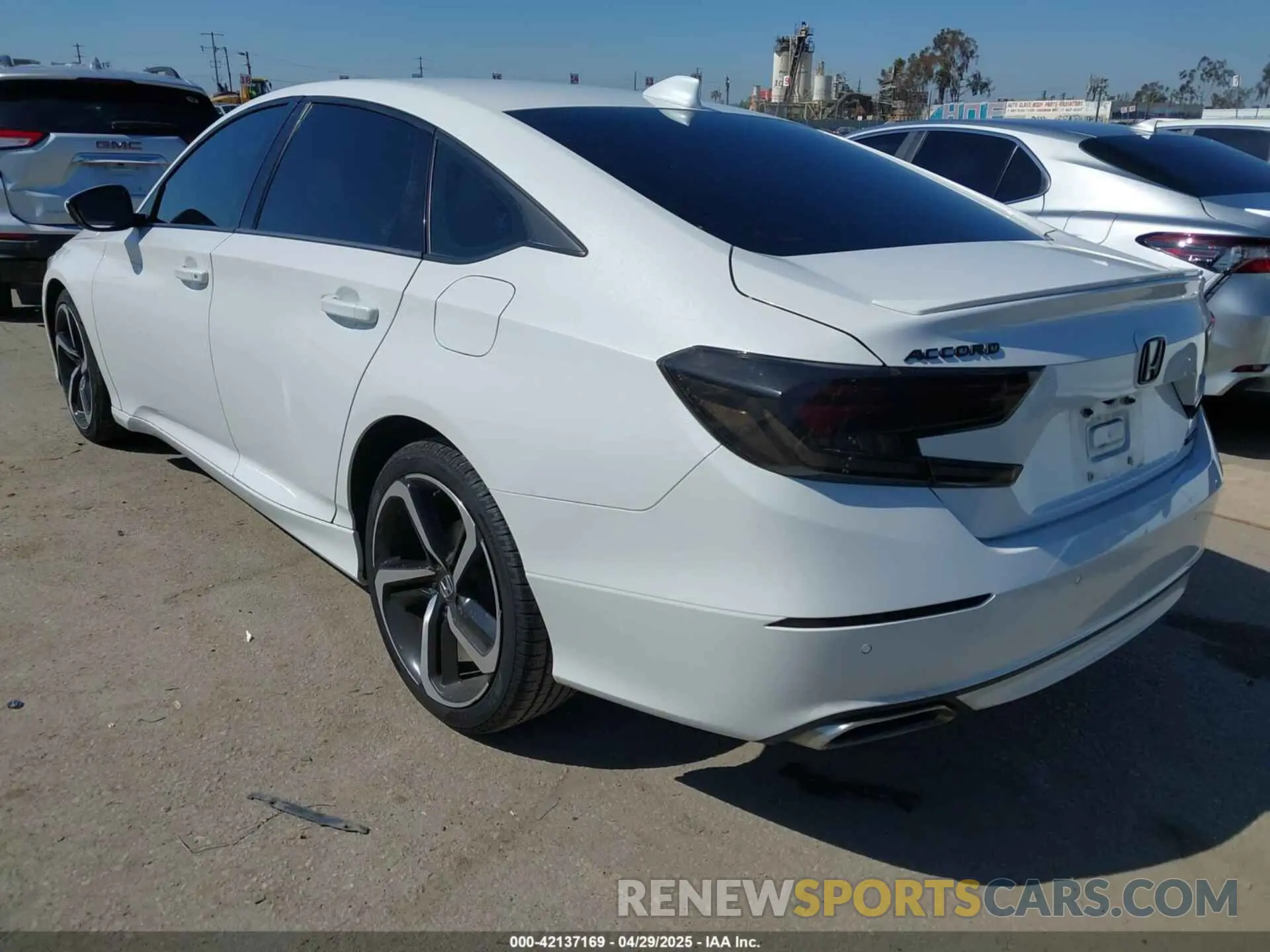 3 fotografías del automóvil dañado 1HGCV1F38LA096935 HONDA ACCORD 2020