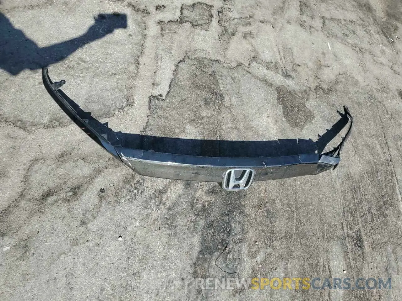 12 fotografías del automóvil dañado 1HGCV1F39LA101320 HONDA ACCORD 2020