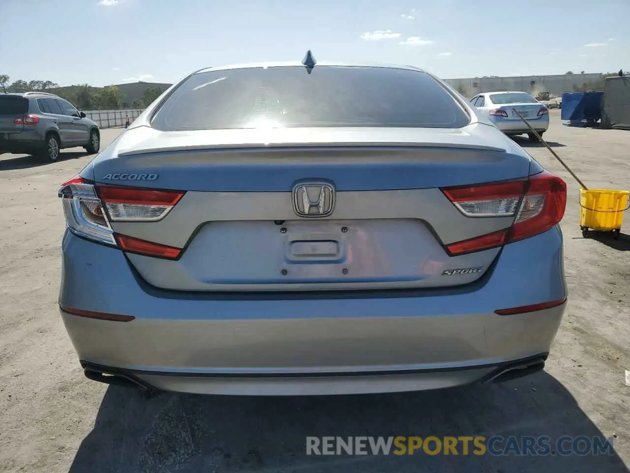 6 fotografías del automóvil dañado 1HGCV1F39LA101320 HONDA ACCORD 2020