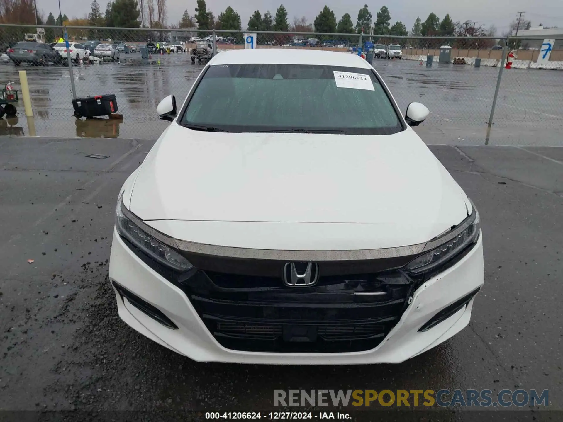 11 fotografías del automóvil dañado 1HGCV1F39LA102595 HONDA ACCORD 2020