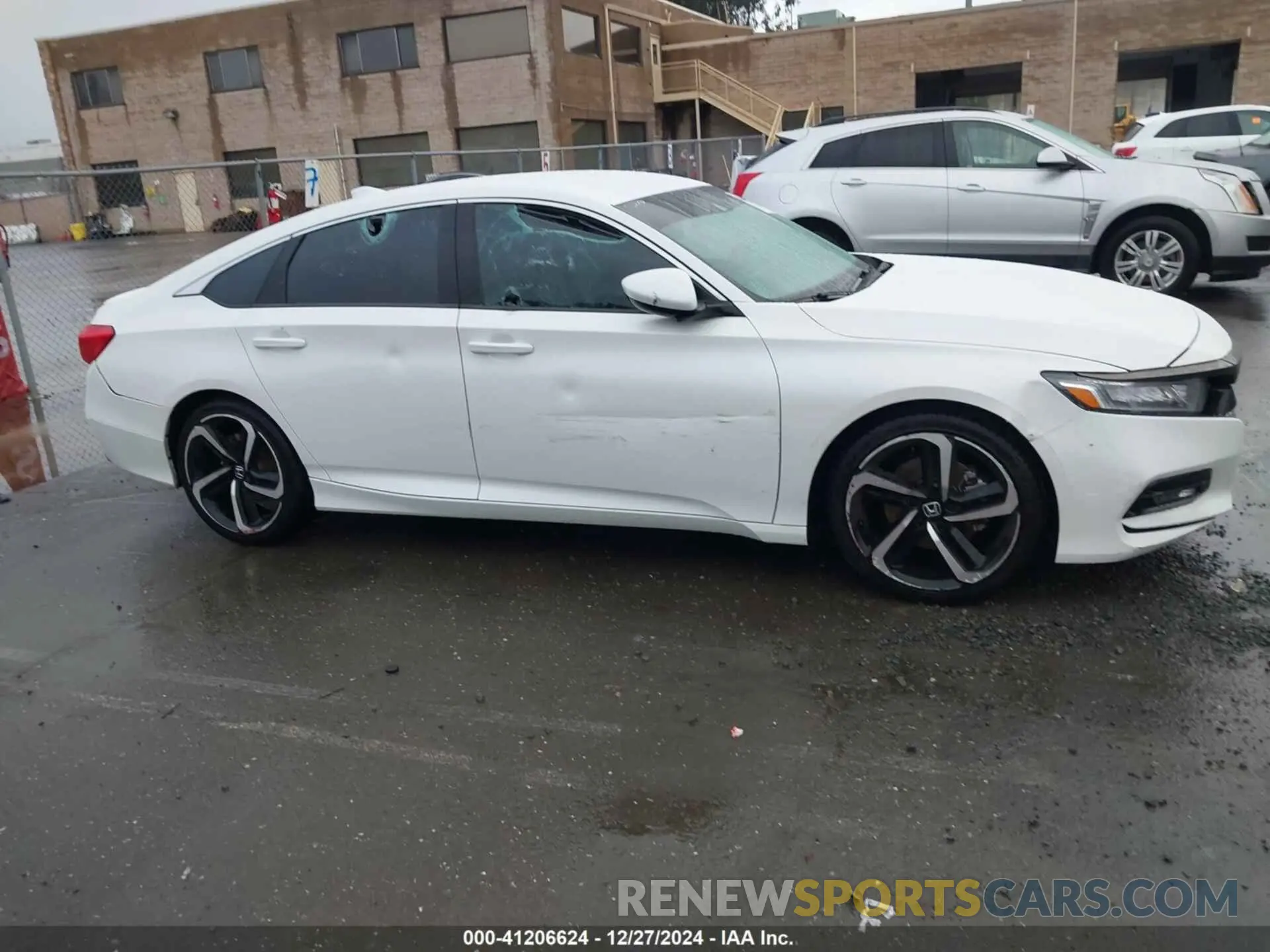 12 fotografías del automóvil dañado 1HGCV1F39LA102595 HONDA ACCORD 2020
