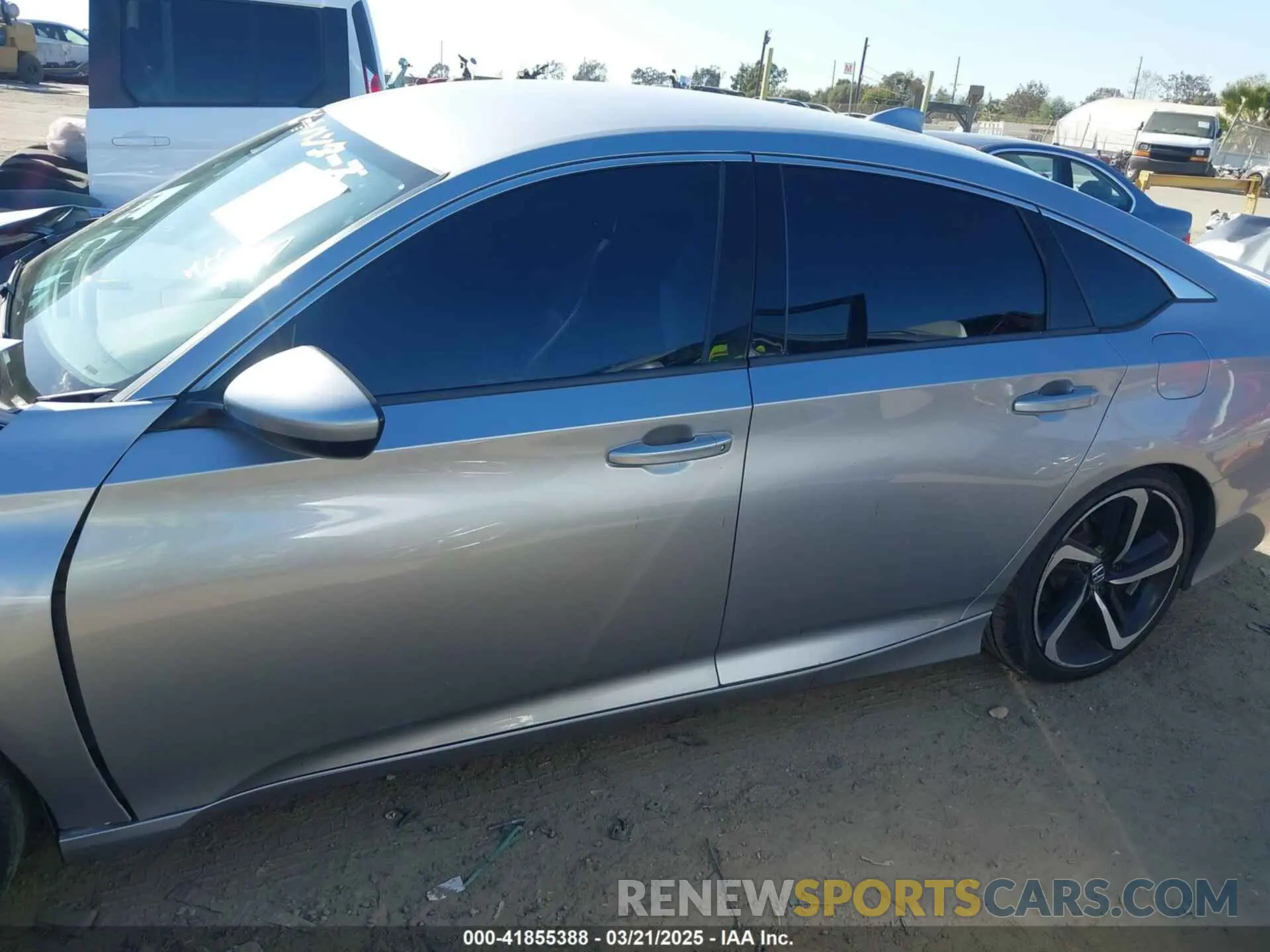 14 fotografías del automóvil dañado 1HGCV1F3XLA133936 HONDA ACCORD 2020