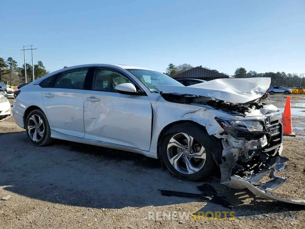 4 fotografías del automóvil dañado 1HGCV1F40LA032025 HONDA ACCORD 2020