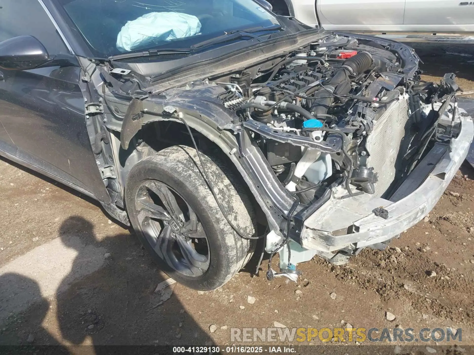 18 fotografías del automóvil dañado 1HGCV1F40LA075733 HONDA ACCORD 2020