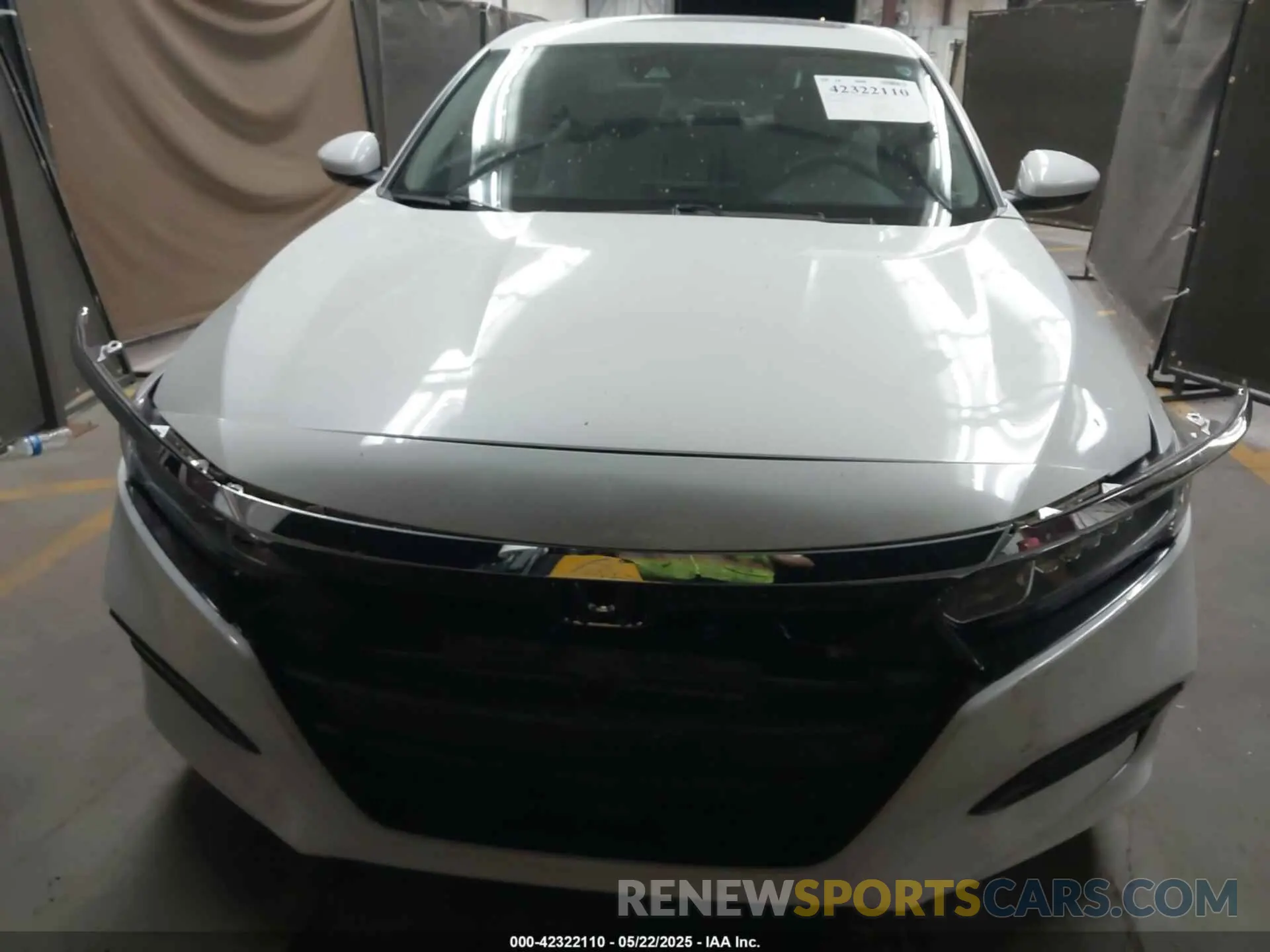12 fotografías del automóvil dañado 1HGCV1F42LA031992 HONDA ACCORD 2020