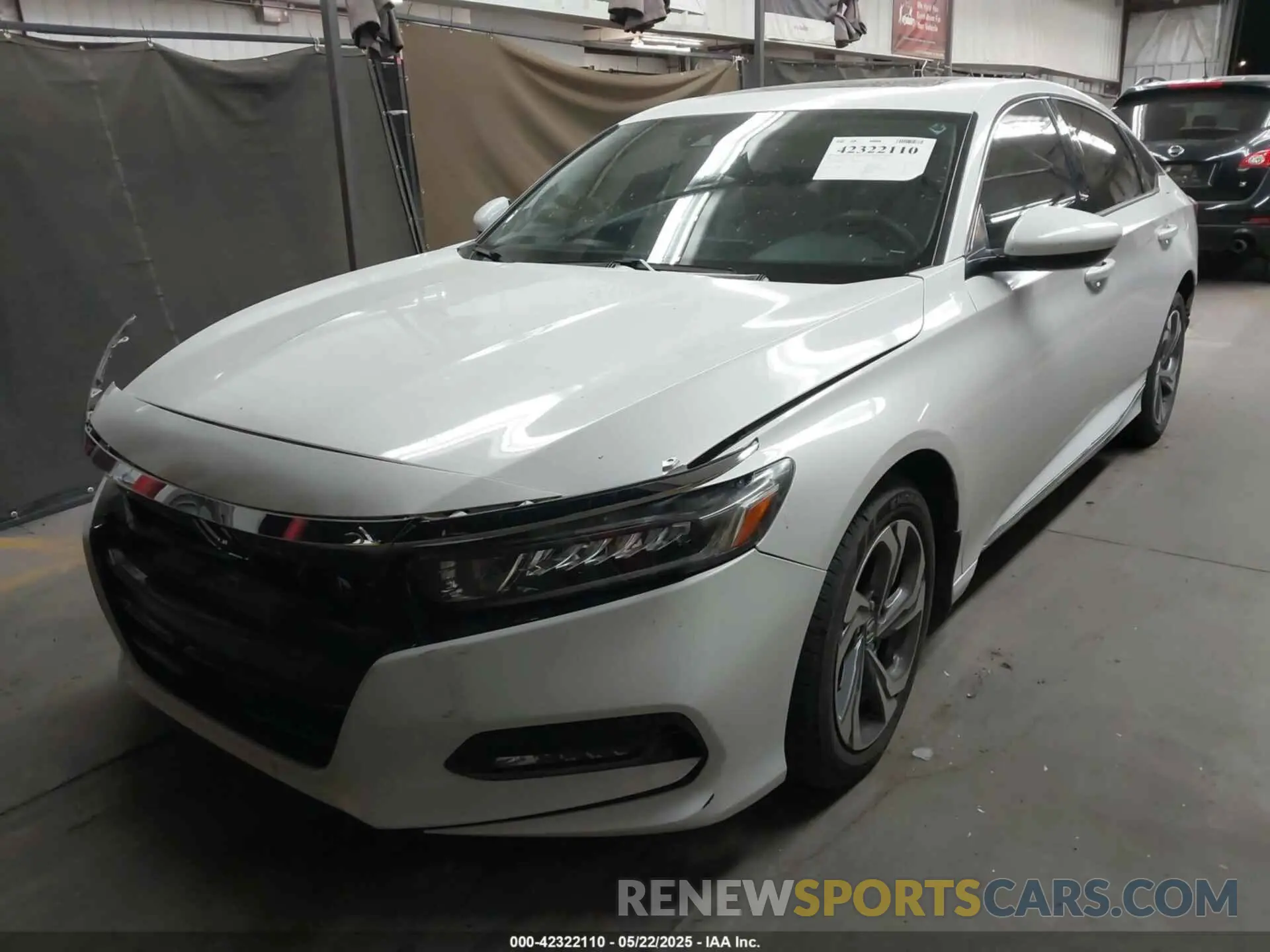 2 fotografías del automóvil dañado 1HGCV1F42LA031992 HONDA ACCORD 2020
