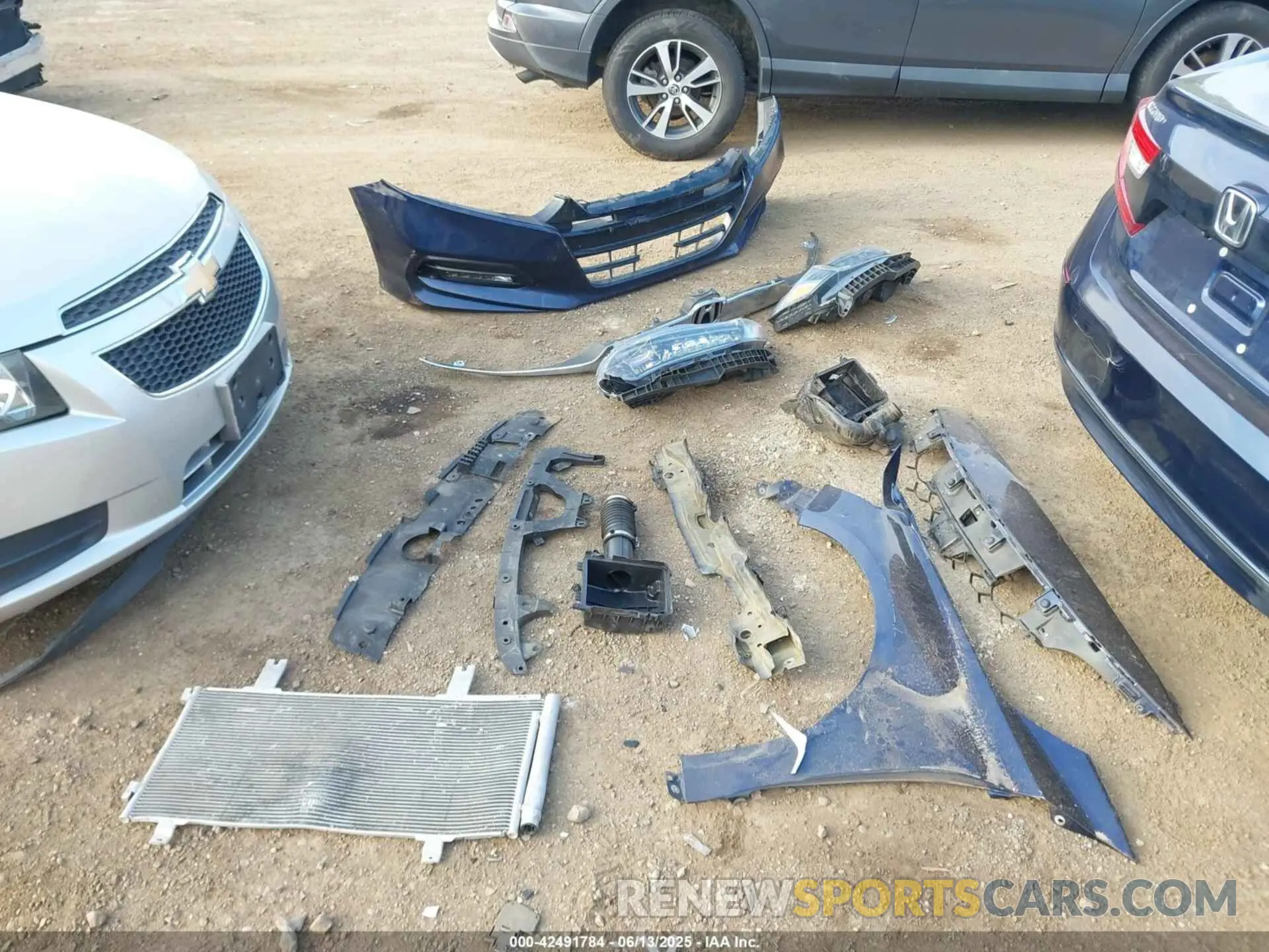 12 fotografías del automóvil dañado 1HGCV1F42LA140775 HONDA ACCORD 2020