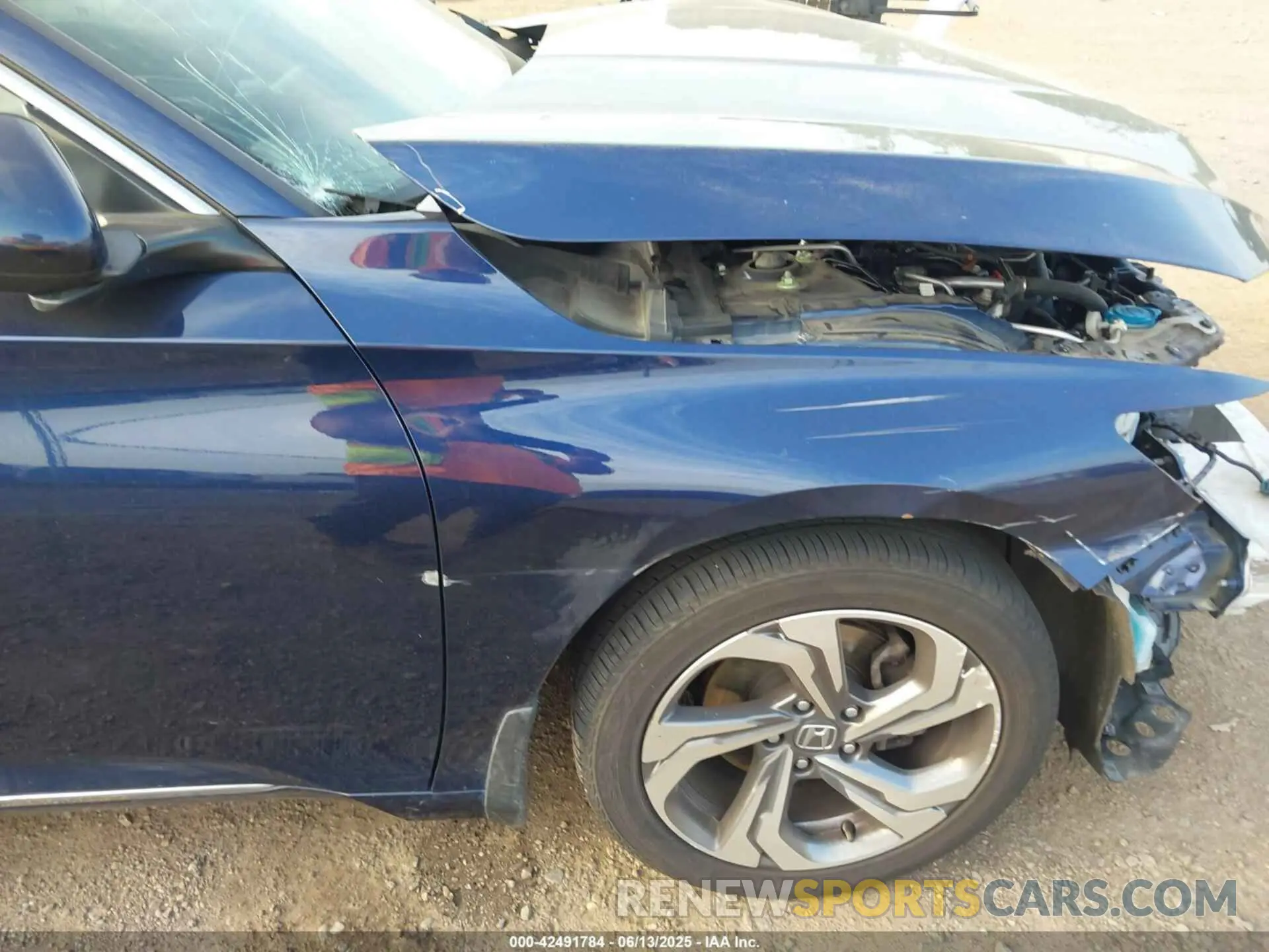 19 fotografías del automóvil dañado 1HGCV1F42LA140775 HONDA ACCORD 2020