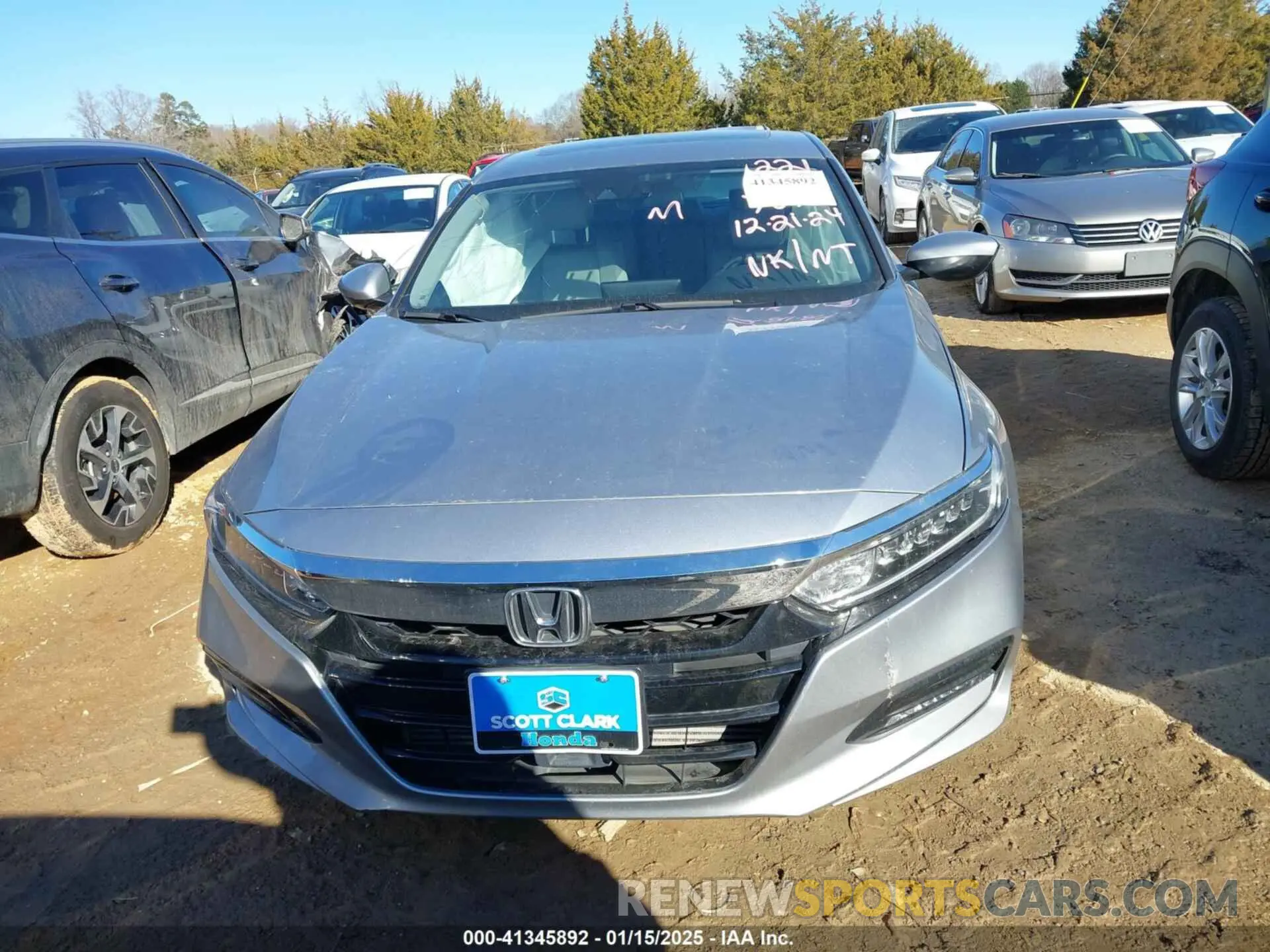 12 fotografías del automóvil dañado 1HGCV1F43LA037879 HONDA ACCORD 2020