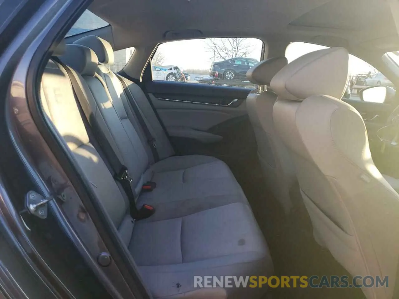 10 fotografías del automóvil dañado 1HGCV1F43LA121474 HONDA ACCORD 2020