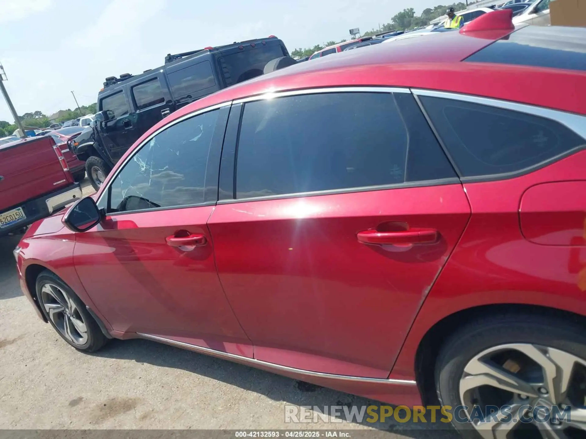 13 fotografías del automóvil dañado 1HGCV1F46LA006576 HONDA ACCORD 2020