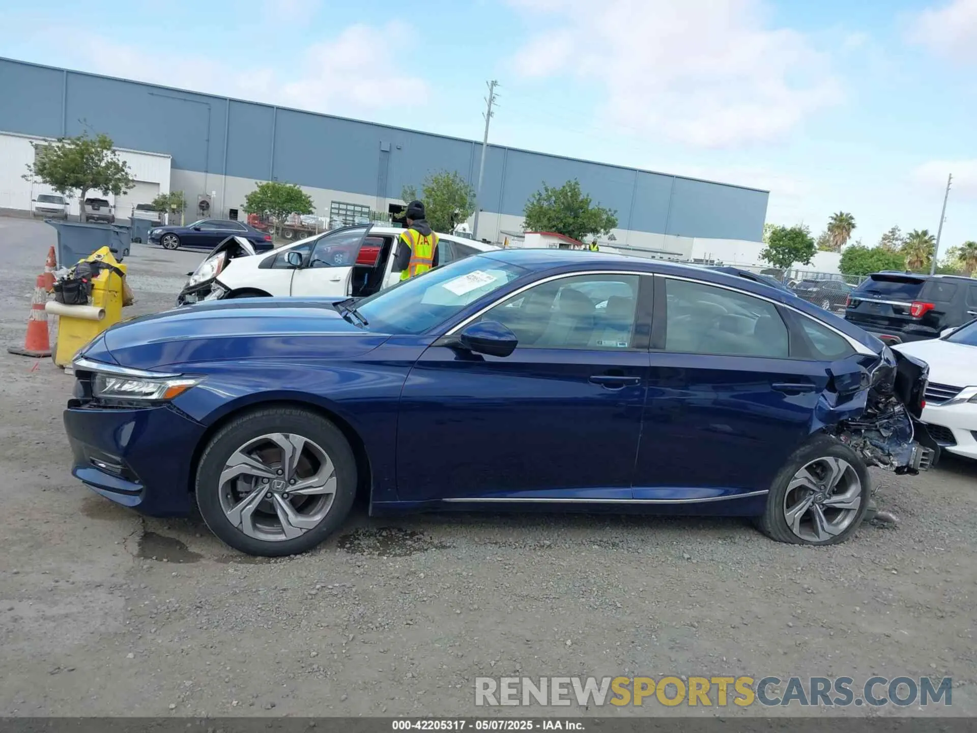 15 fotografías del automóvil dañado 1HGCV1F46LA019375 HONDA ACCORD 2020