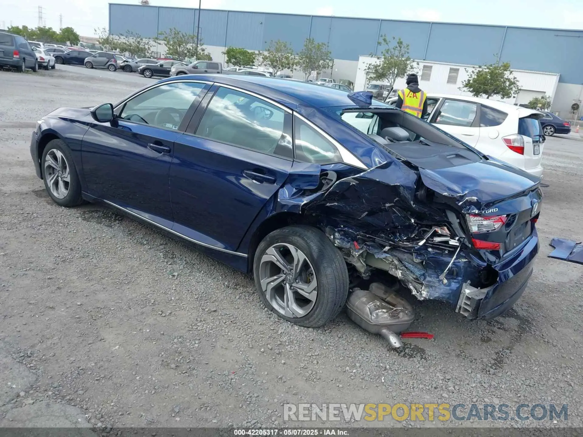 3 fotografías del automóvil dañado 1HGCV1F46LA019375 HONDA ACCORD 2020