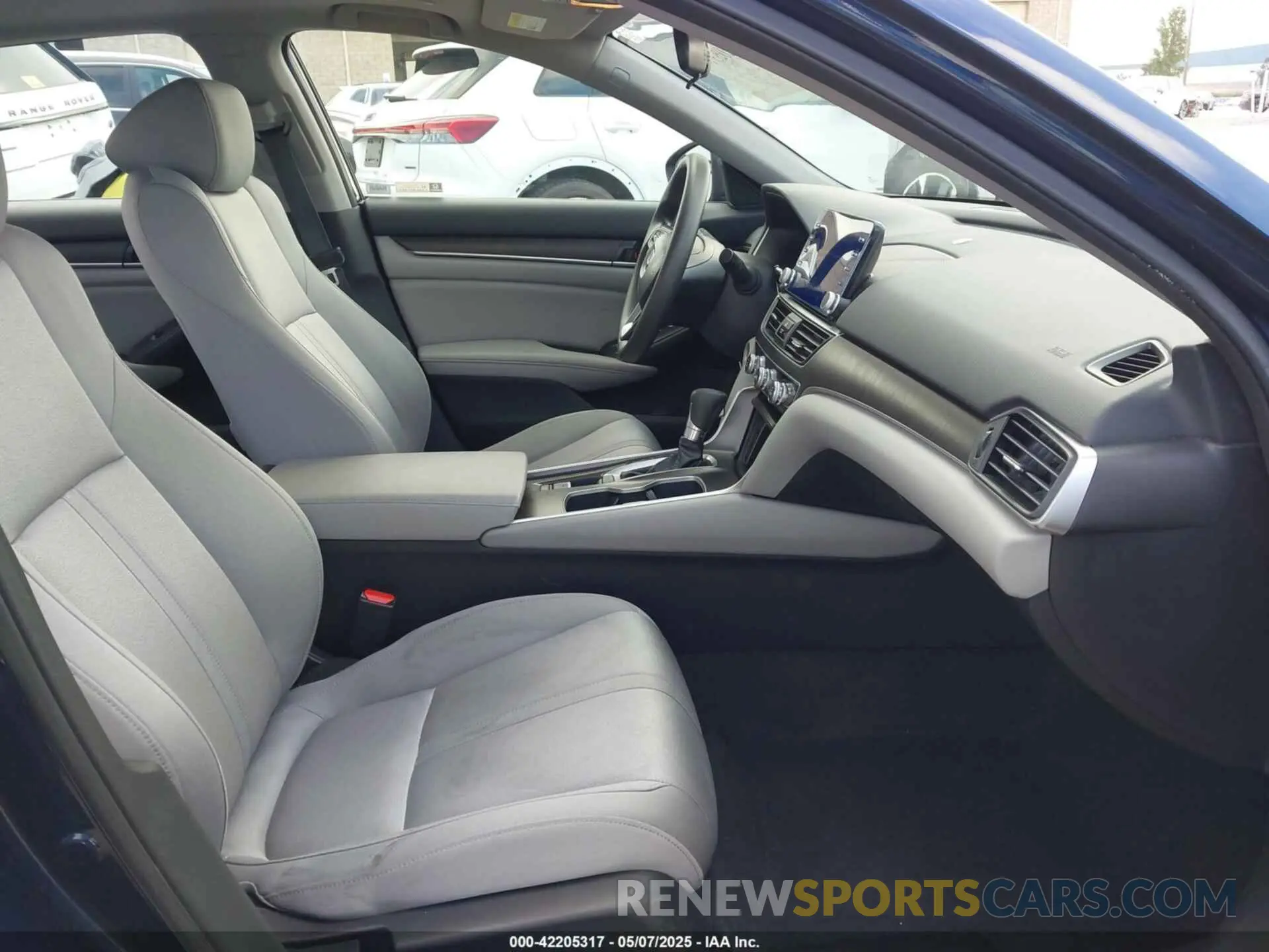 5 fotografías del automóvil dañado 1HGCV1F46LA019375 HONDA ACCORD 2020