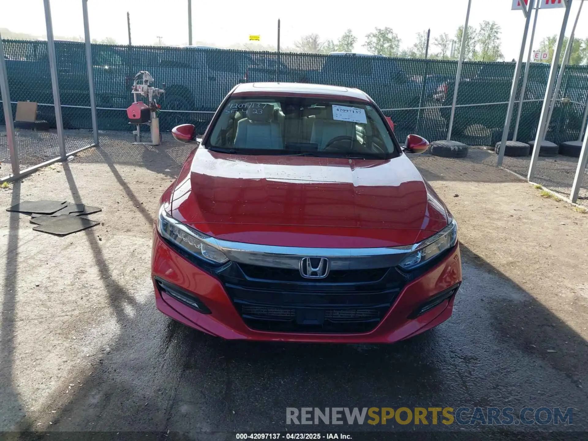 12 fotografías del automóvil dañado 1HGCV1F46LA058516 HONDA ACCORD 2020