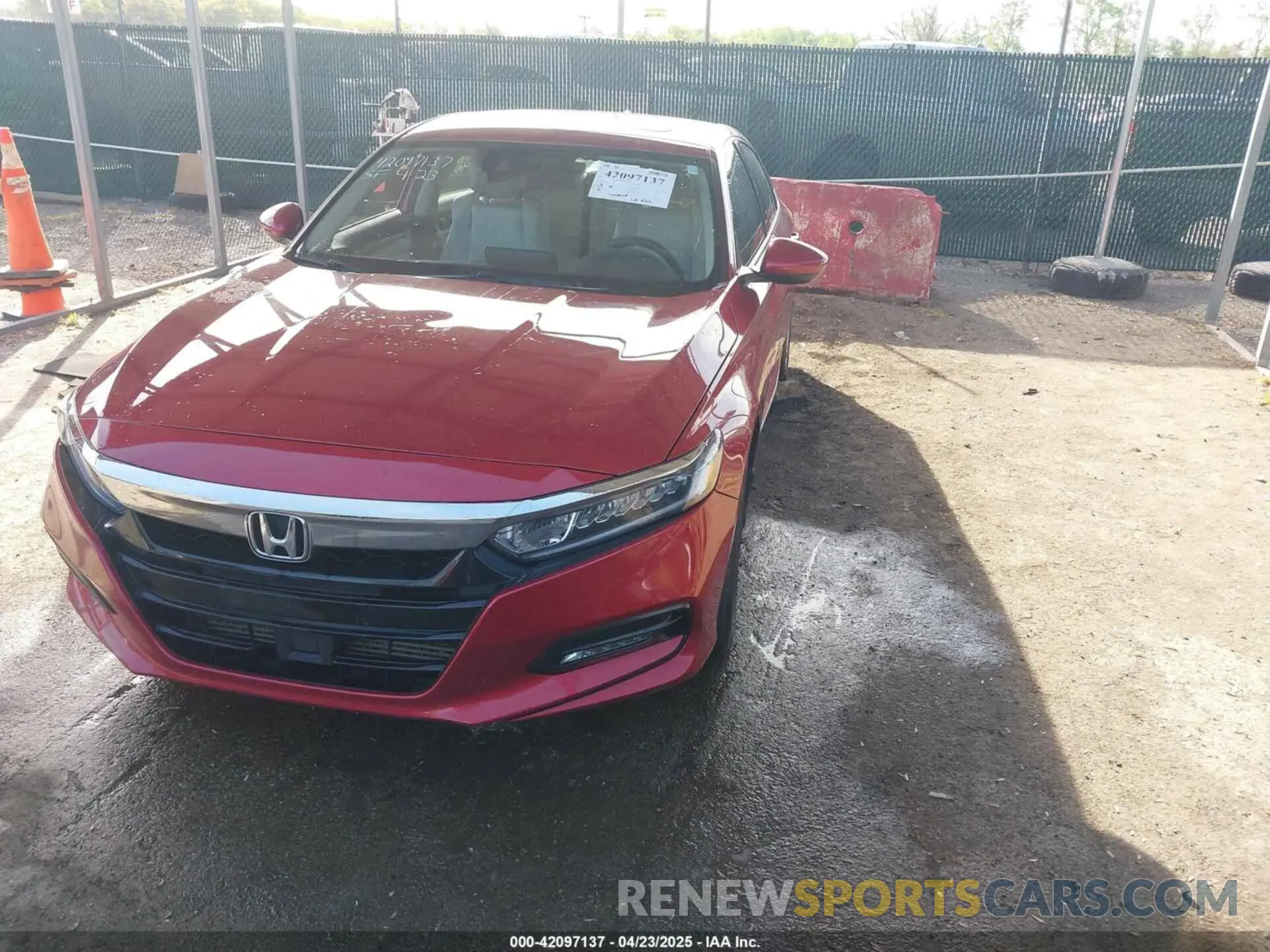2 fotografías del automóvil dañado 1HGCV1F46LA058516 HONDA ACCORD 2020