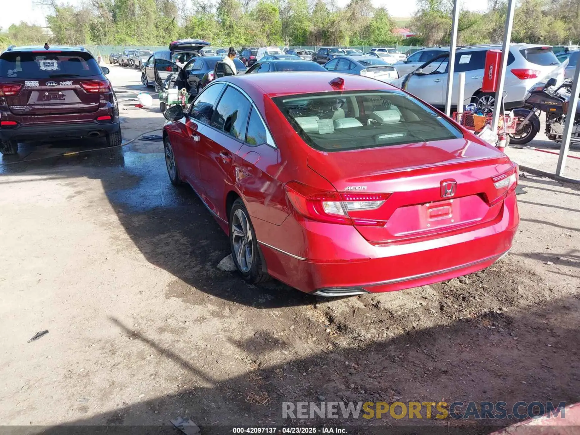 3 fotografías del automóvil dañado 1HGCV1F46LA058516 HONDA ACCORD 2020