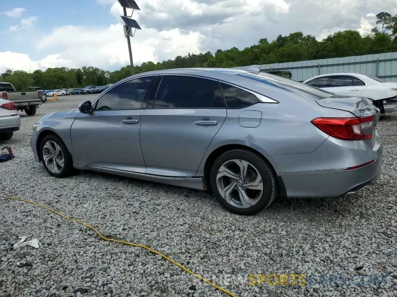 2 fotografías del automóvil dañado 1HGCV1F46LA084470 HONDA ACCORD 2020