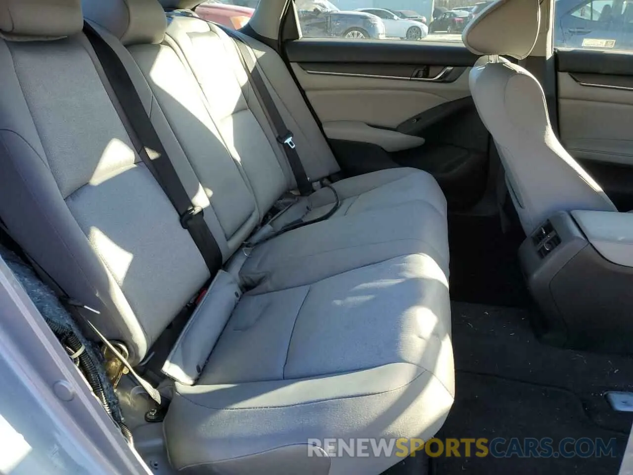 10 fotografías del automóvil dañado 1HGCV1F46LA145784 HONDA ACCORD 2020