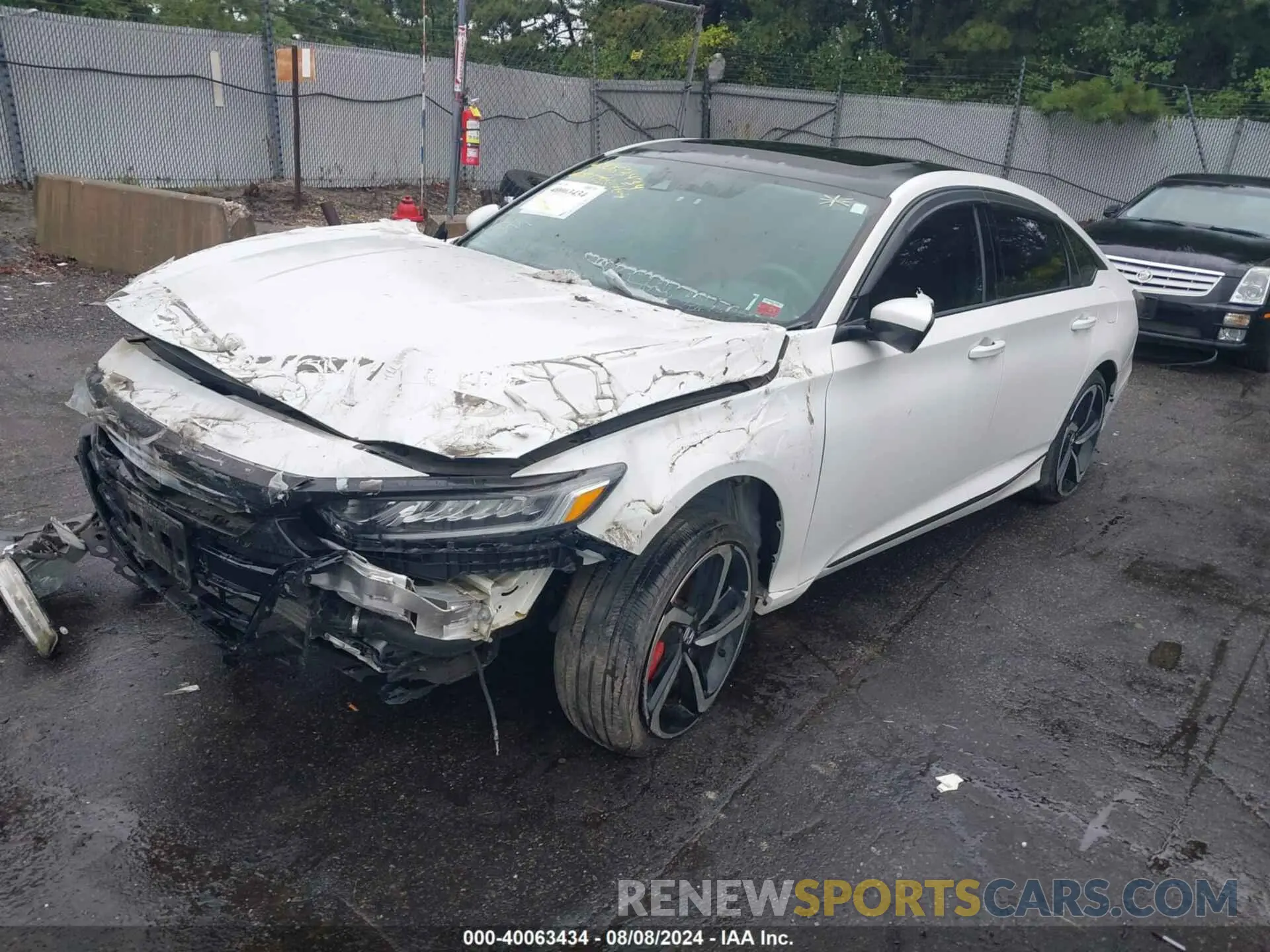 2 fotografías del automóvil dañado 1HGCV1F4XLA142970 HONDA ACCORD 2020