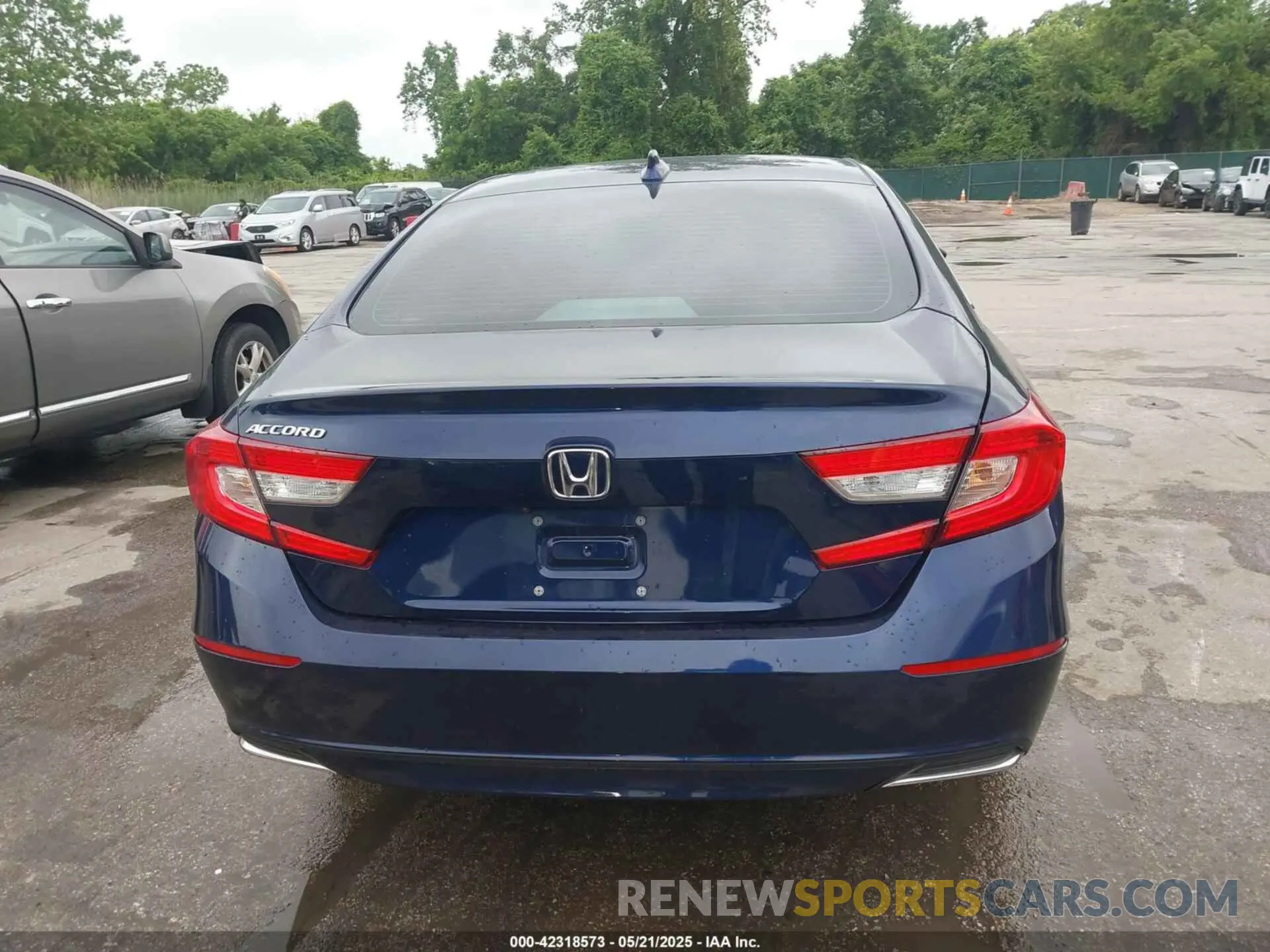 16 fotografías del automóvil dañado 1HGCV1F54LA041707 HONDA ACCORD 2020