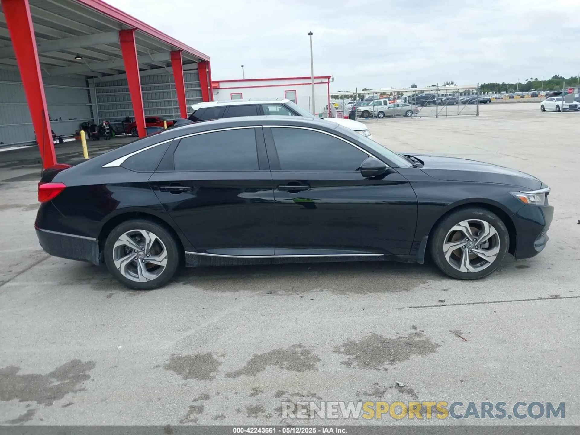 13 fotografías del automóvil dañado 1HGCV1F55LA064719 HONDA ACCORD 2020