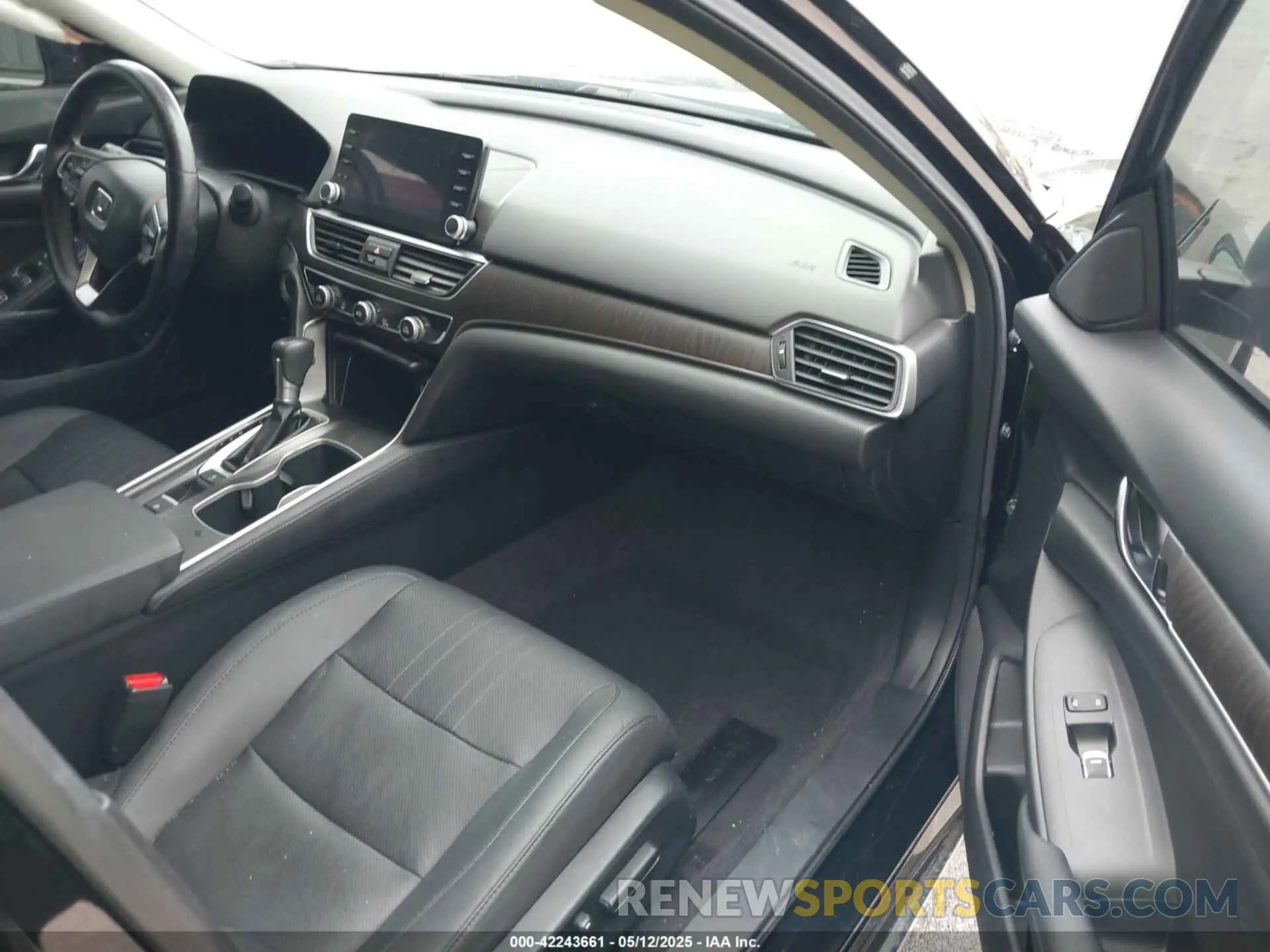 5 fotografías del automóvil dañado 1HGCV1F55LA064719 HONDA ACCORD 2020