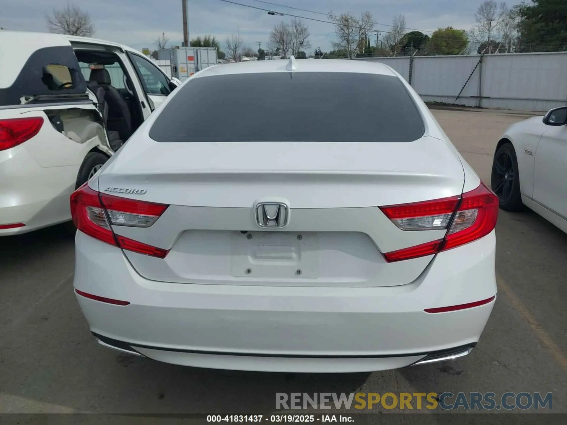 16 fotografías del automóvil dañado 1HGCV1F55LA070486 HONDA ACCORD 2020