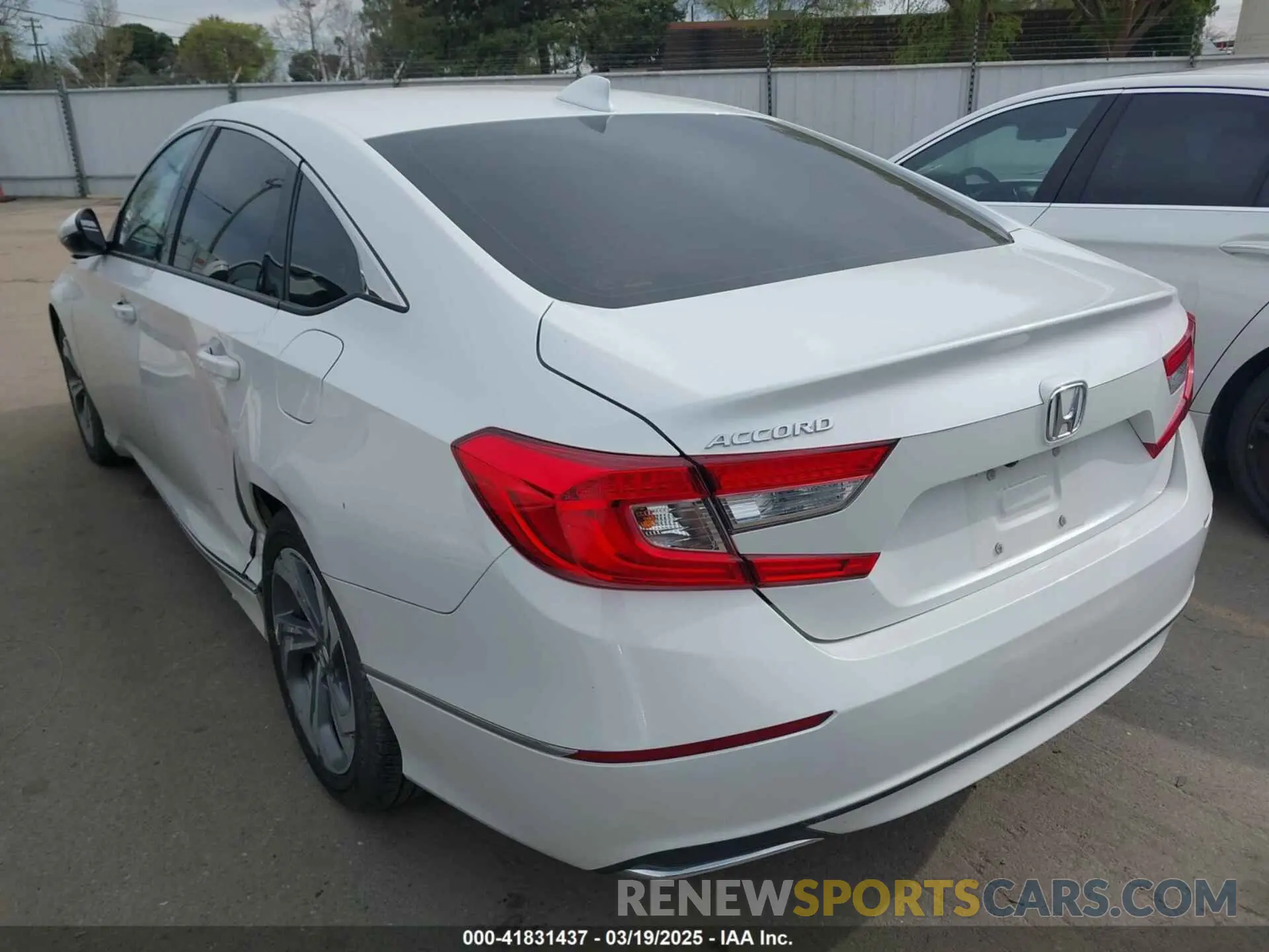 3 fotografías del automóvil dañado 1HGCV1F55LA070486 HONDA ACCORD 2020