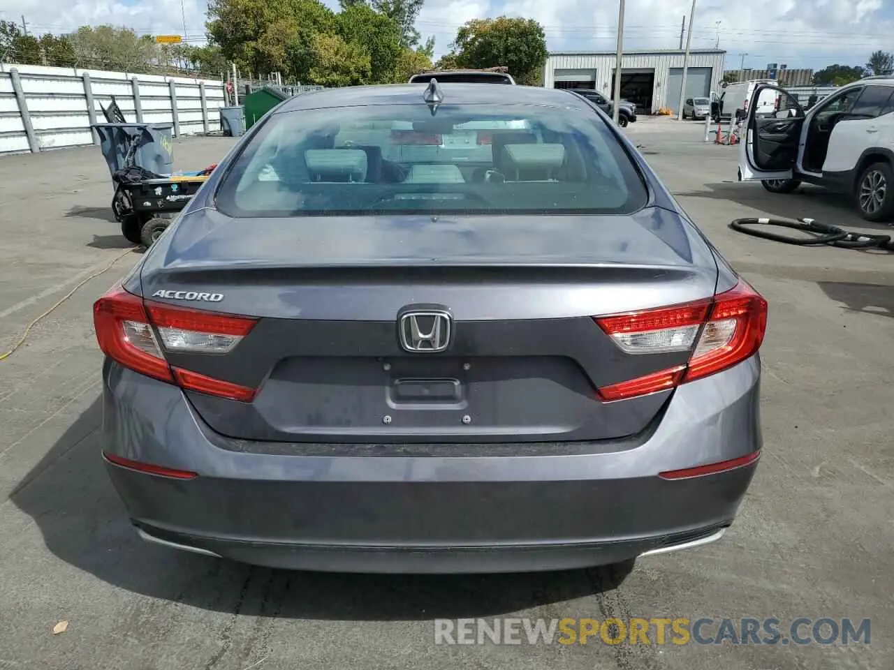 6 fotografías del automóvil dañado 1HGCV1F56LA113152 HONDA ACCORD 2020