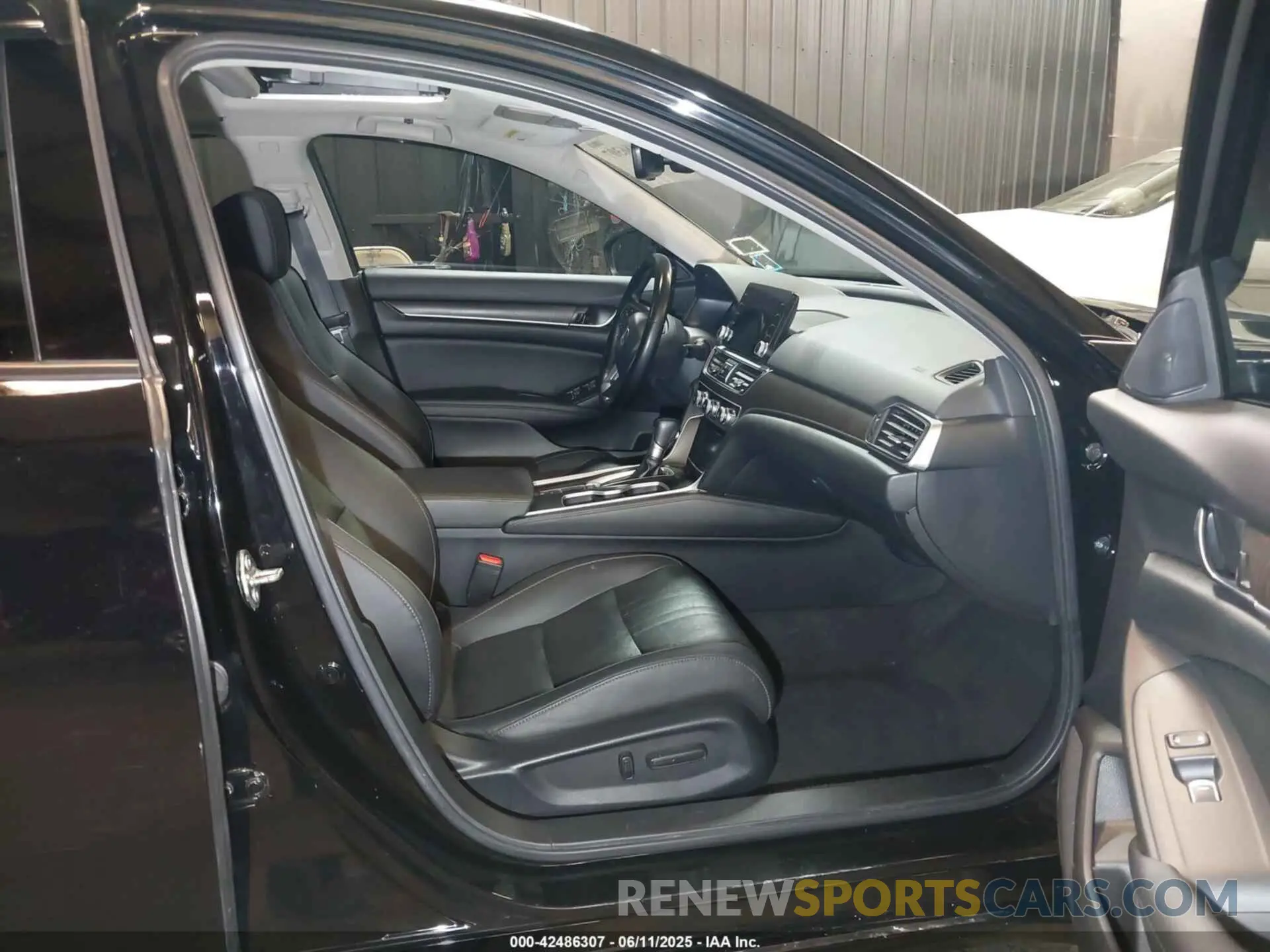 5 fotografías del automóvil dañado 1HGCV1F58LA057196 HONDA ACCORD 2020