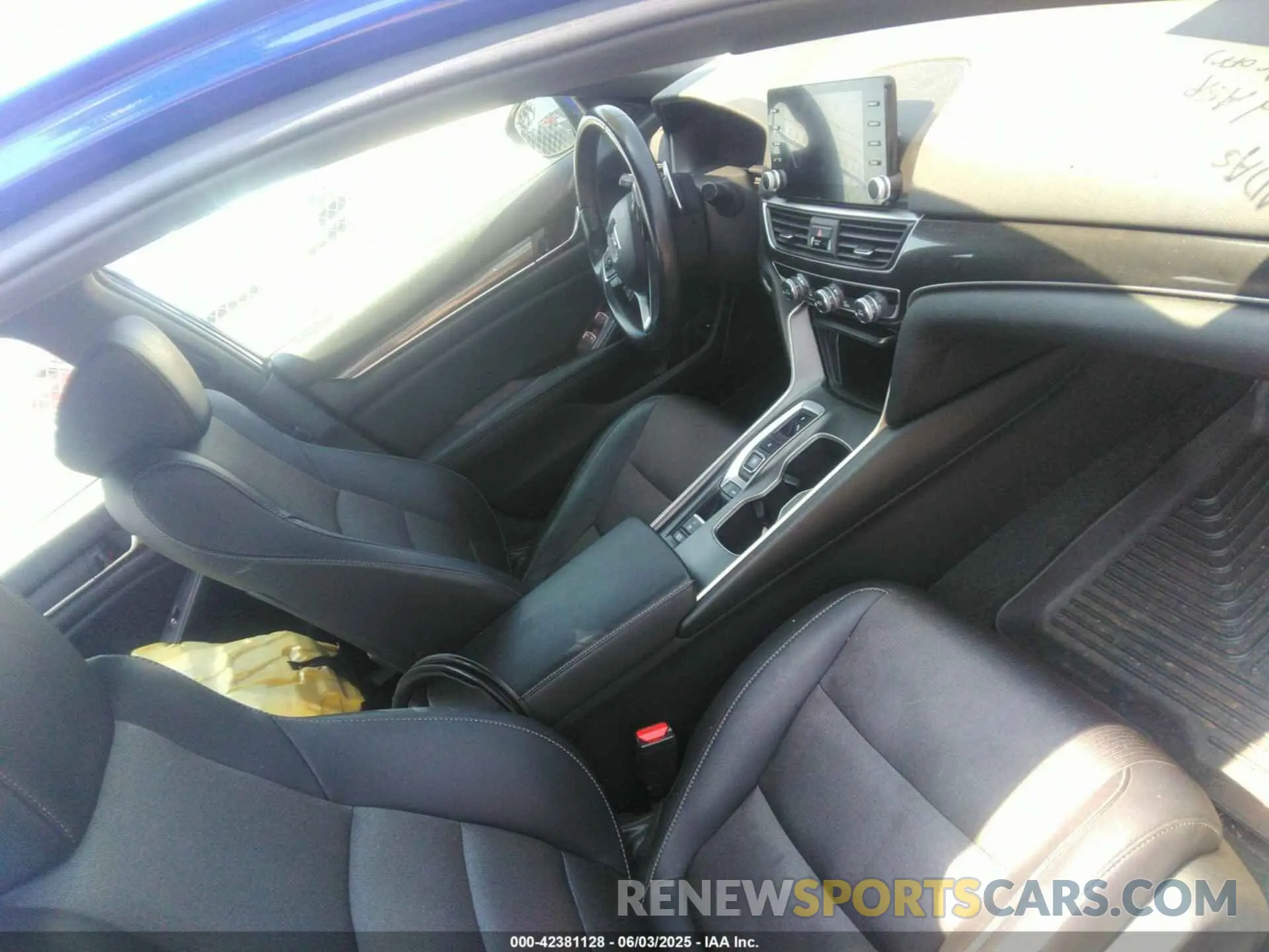 5 fotografías del automóvil dañado 1HGCV2F31LA028661 HONDA ACCORD 2020