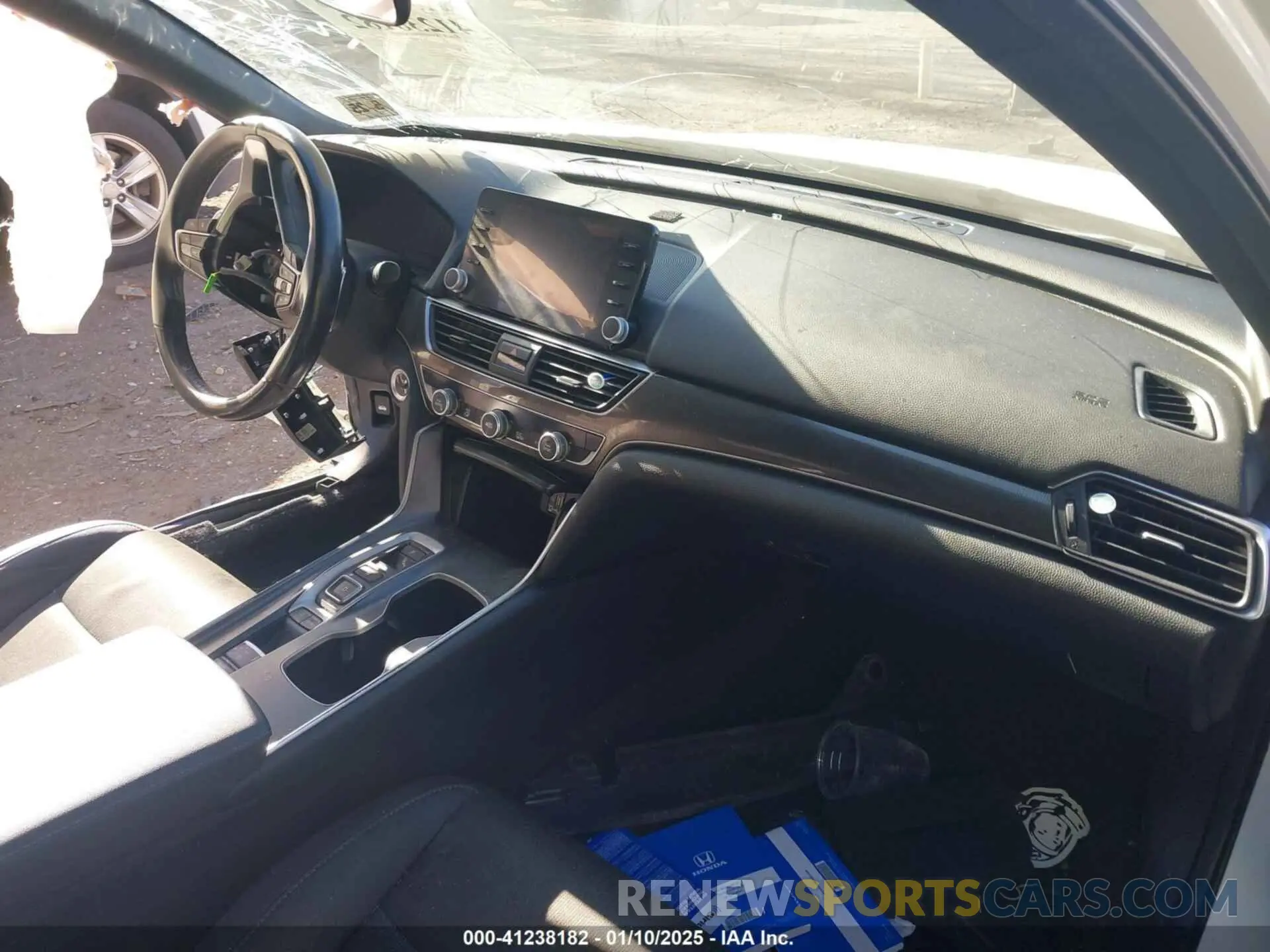 5 fotografías del automóvil dañado 1HGCV2F32LA004742 HONDA ACCORD 2020