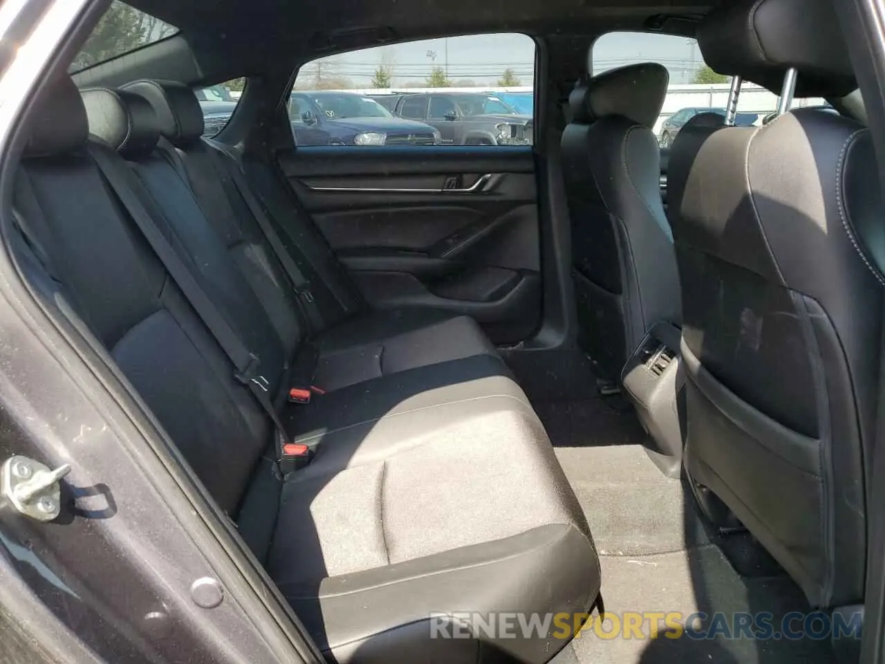 10 fotografías del automóvil dañado 1HGCV2F32LA009018 HONDA ACCORD 2020