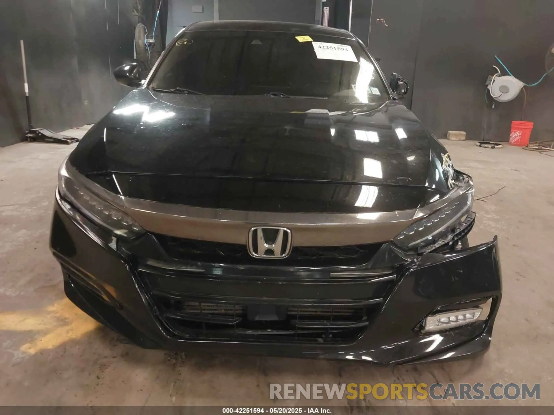 12 fotografías del automóvil dañado 1HGCV2F35LA013161 HONDA ACCORD 2020