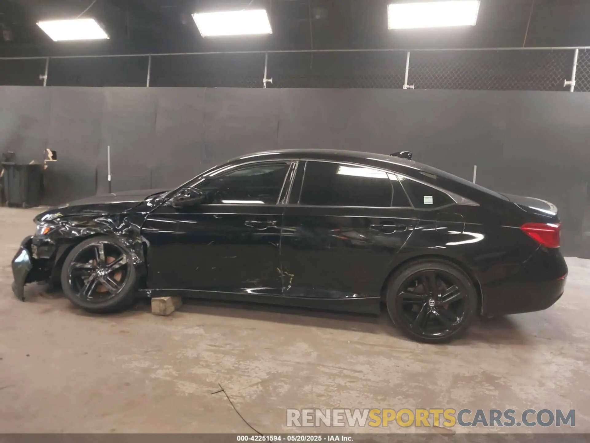 14 fotografías del automóvil dañado 1HGCV2F35LA013161 HONDA ACCORD 2020